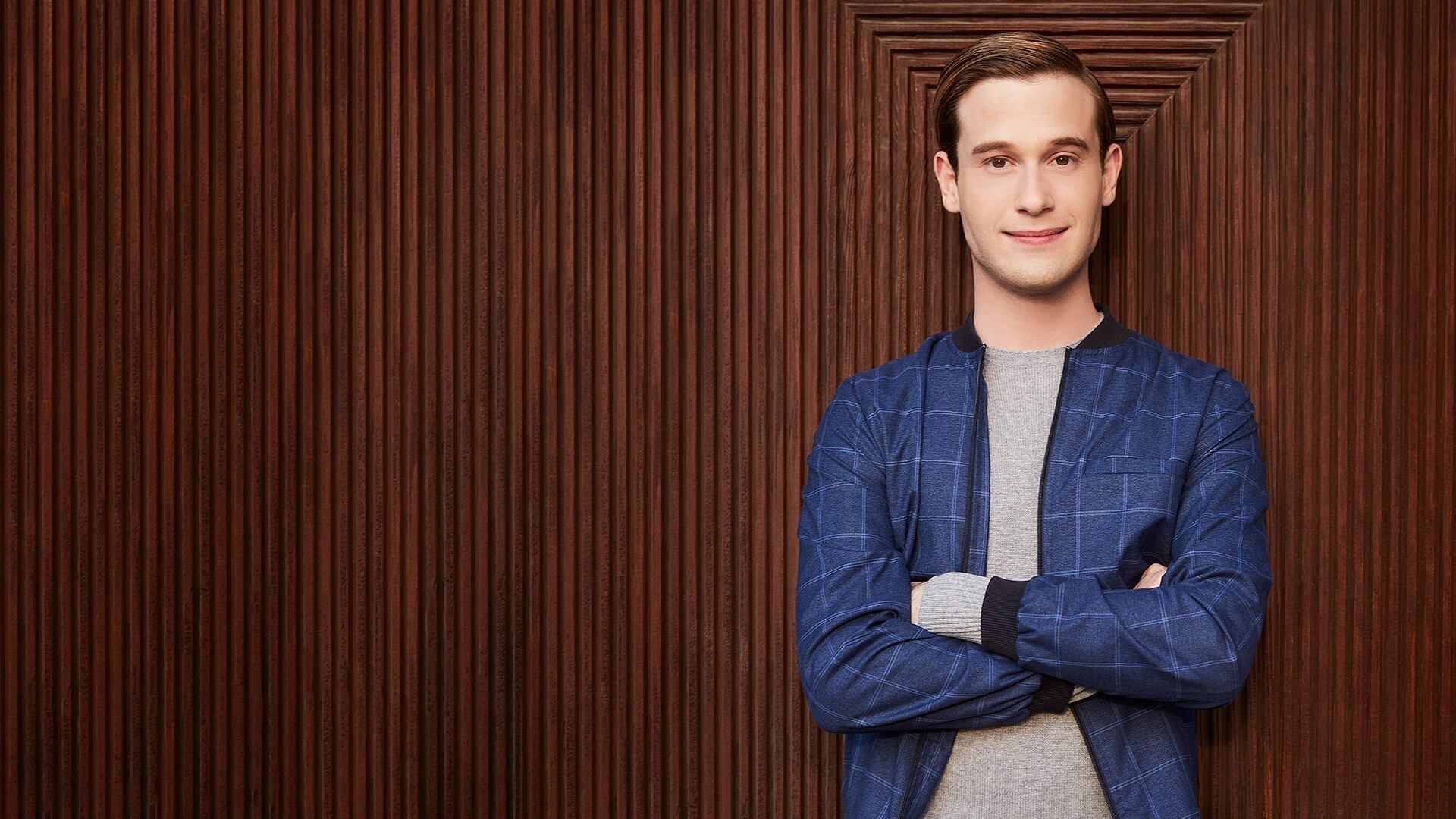 Hollywood Medium with Tyler Henry Background