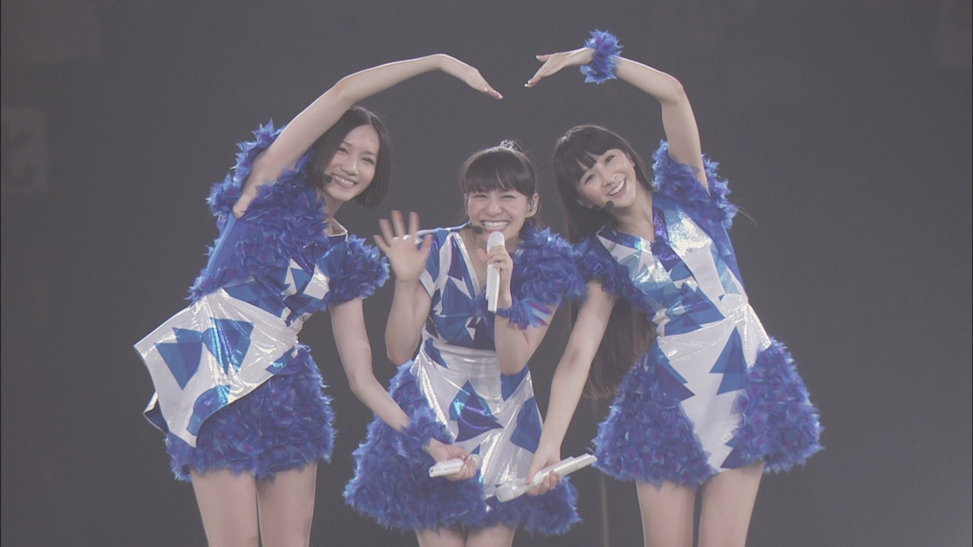 Perfume Live at Tokyo Dome "1 2 3 4 5 6 7 8 9 10 11" Background