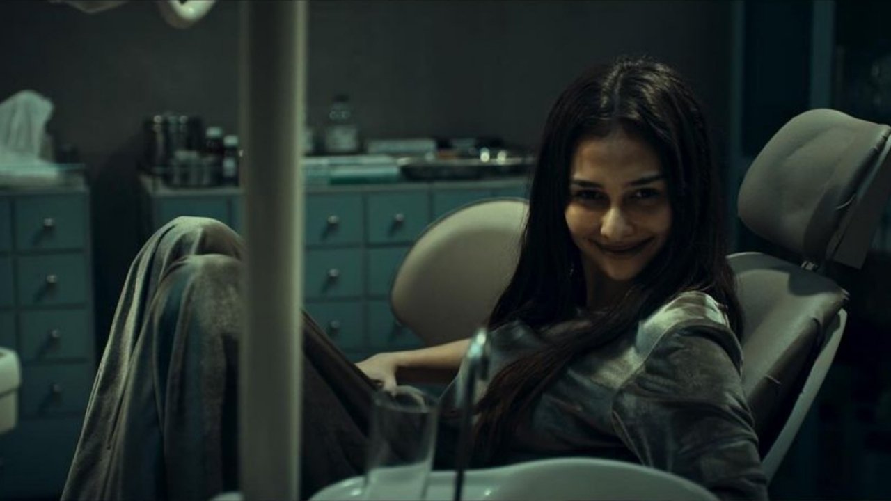 Lembayung Background