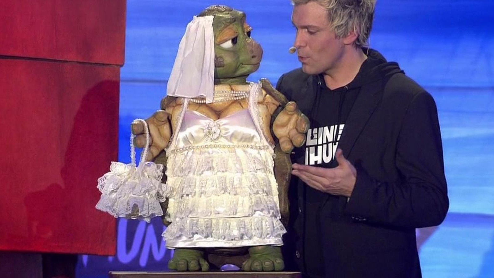 Sascha Grammel – Keine Anhung Background