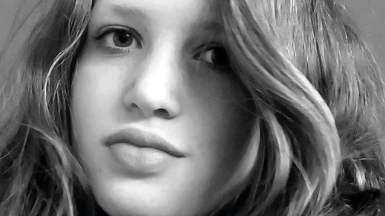 Emma Wants to Live Background