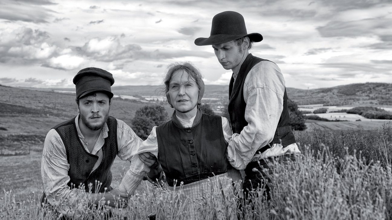 Home from Home – Chronicle of a Vision Background