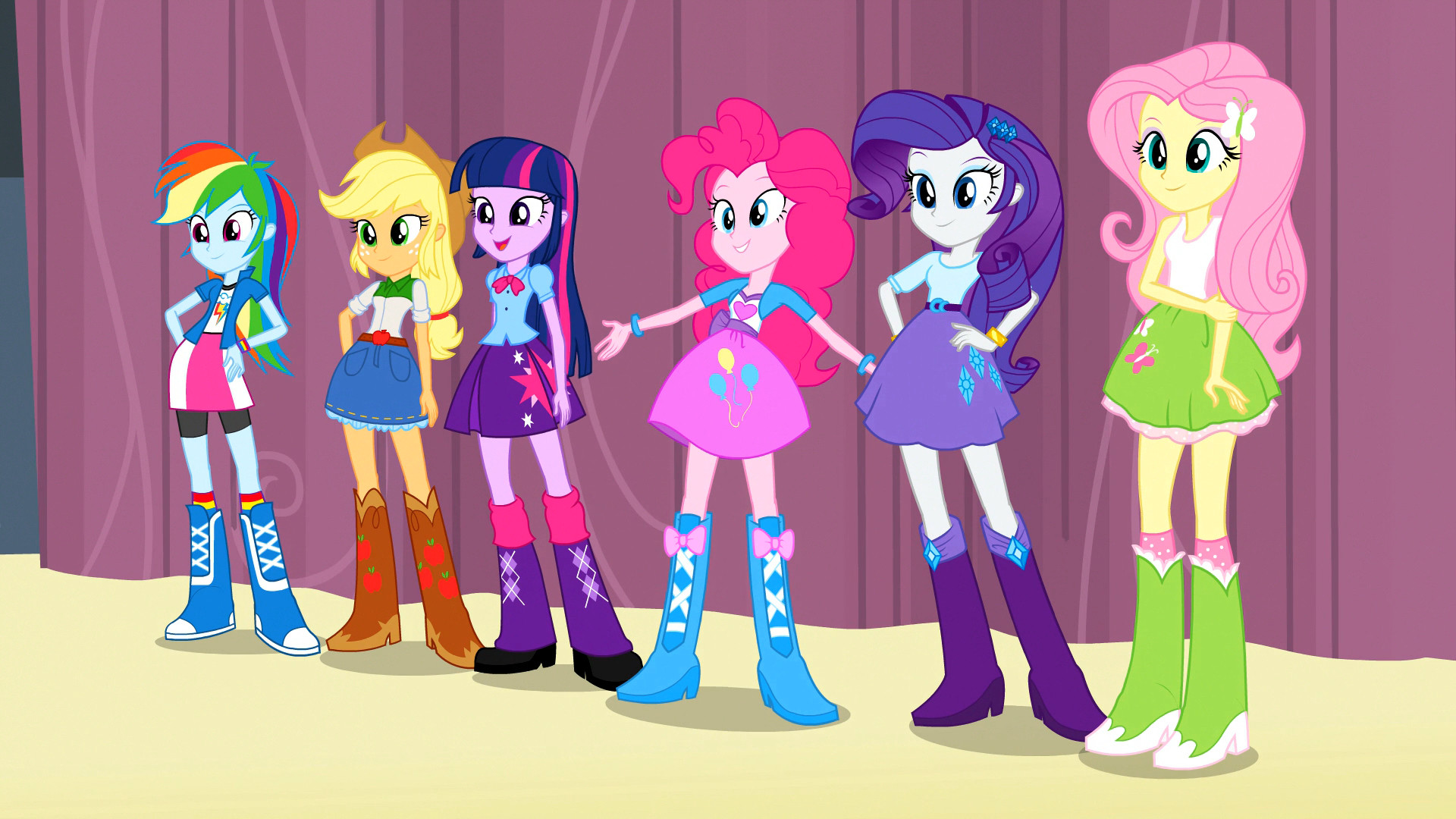 My Little Pony: Equestria Girls Background
