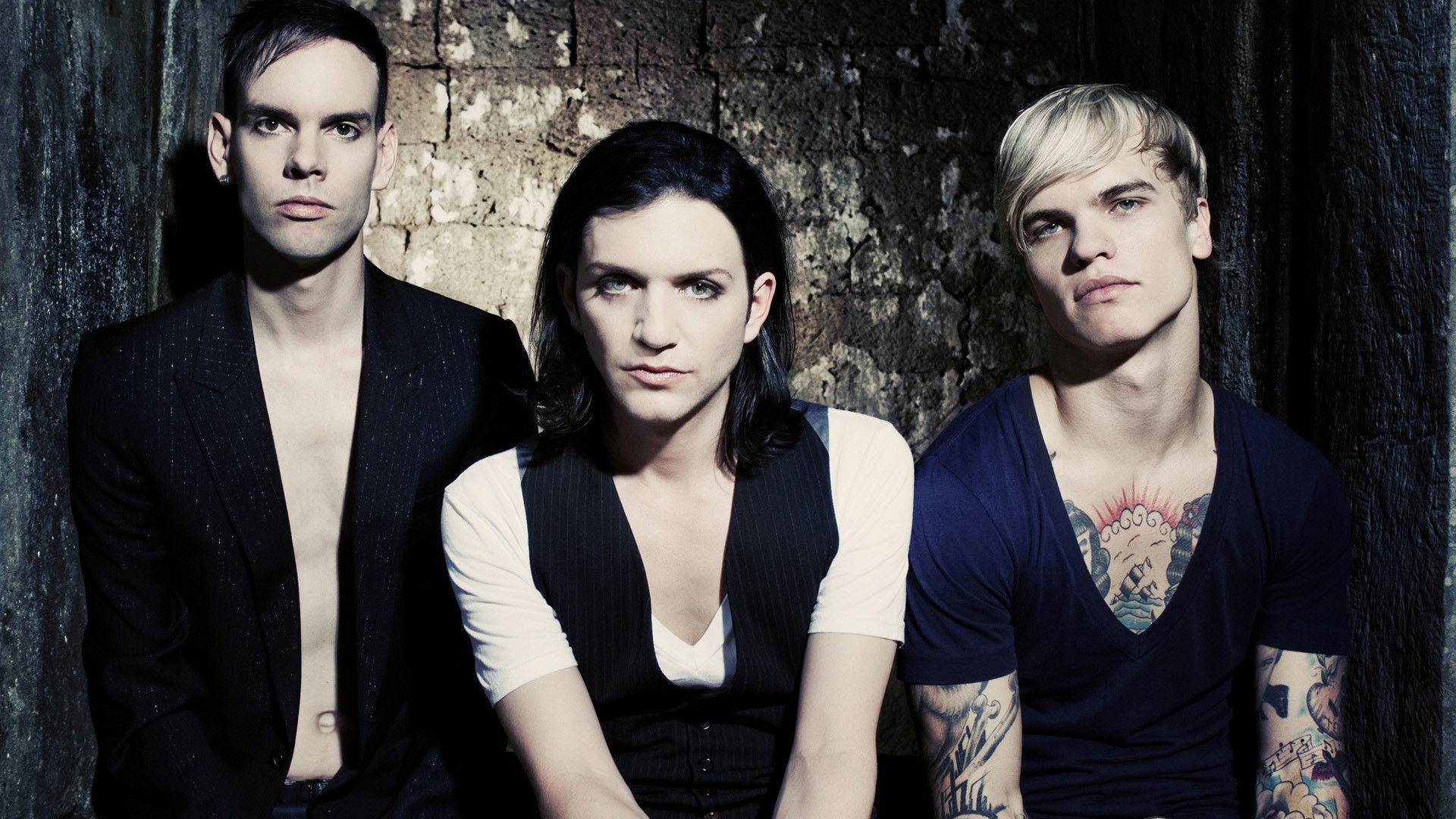Placebo: Coming Up For Air Background