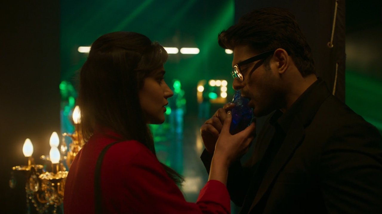 Broken But Beautiful Background