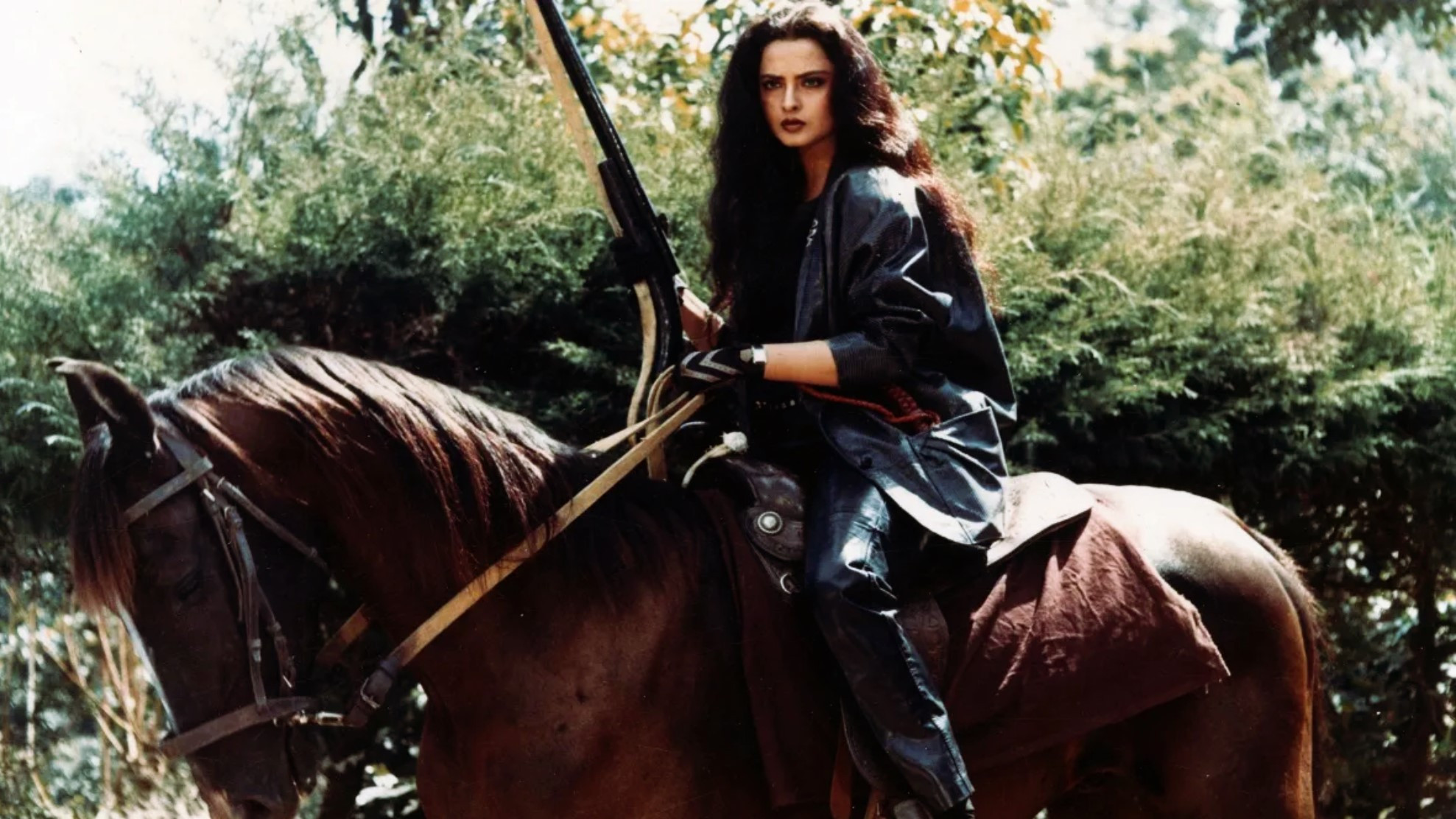 Khoon Bhari Maang Background