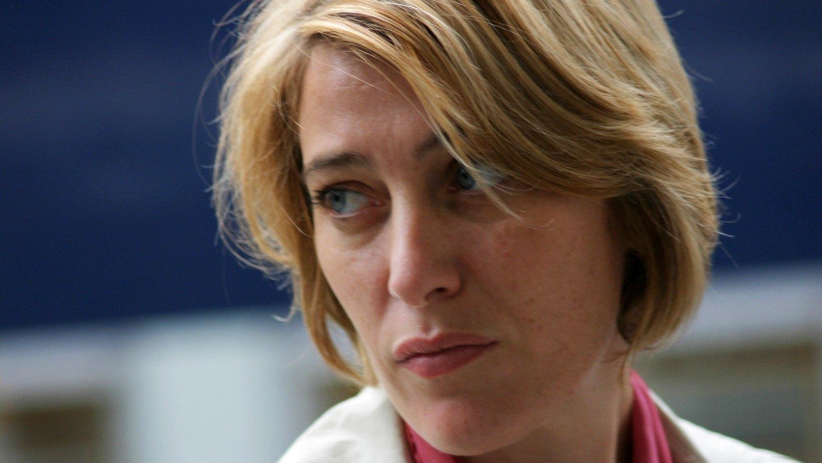 A Perfect Couple Background