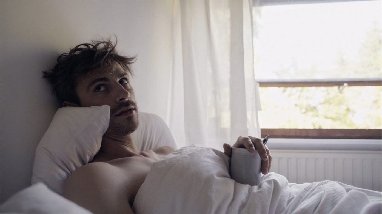 100.000 – Everything I never wanted Background