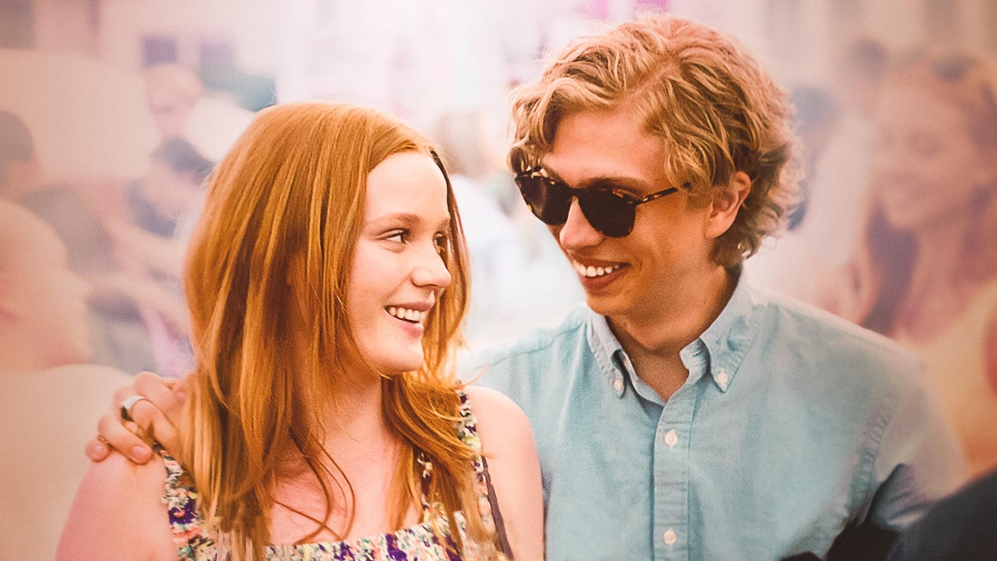 Royalteen Background