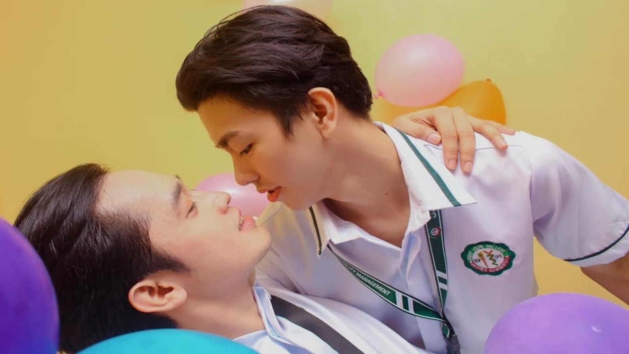 Between Us The Series Background