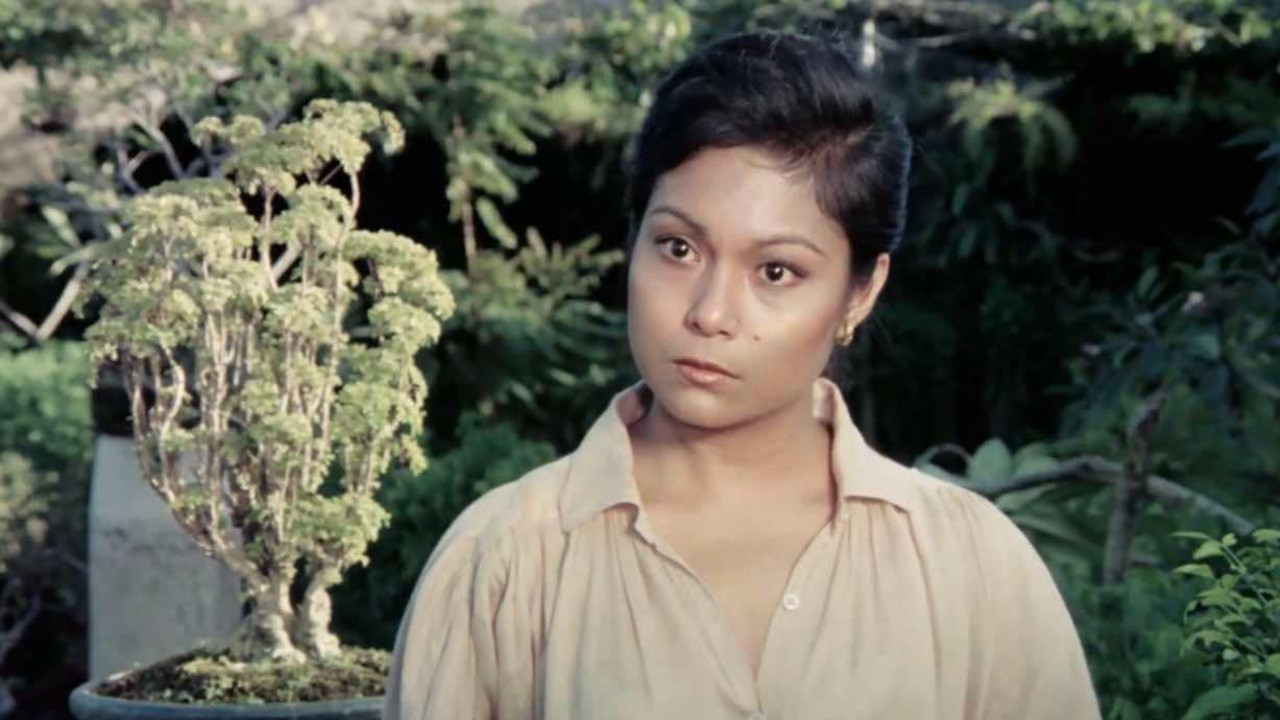 Ikaw ay Akin Background