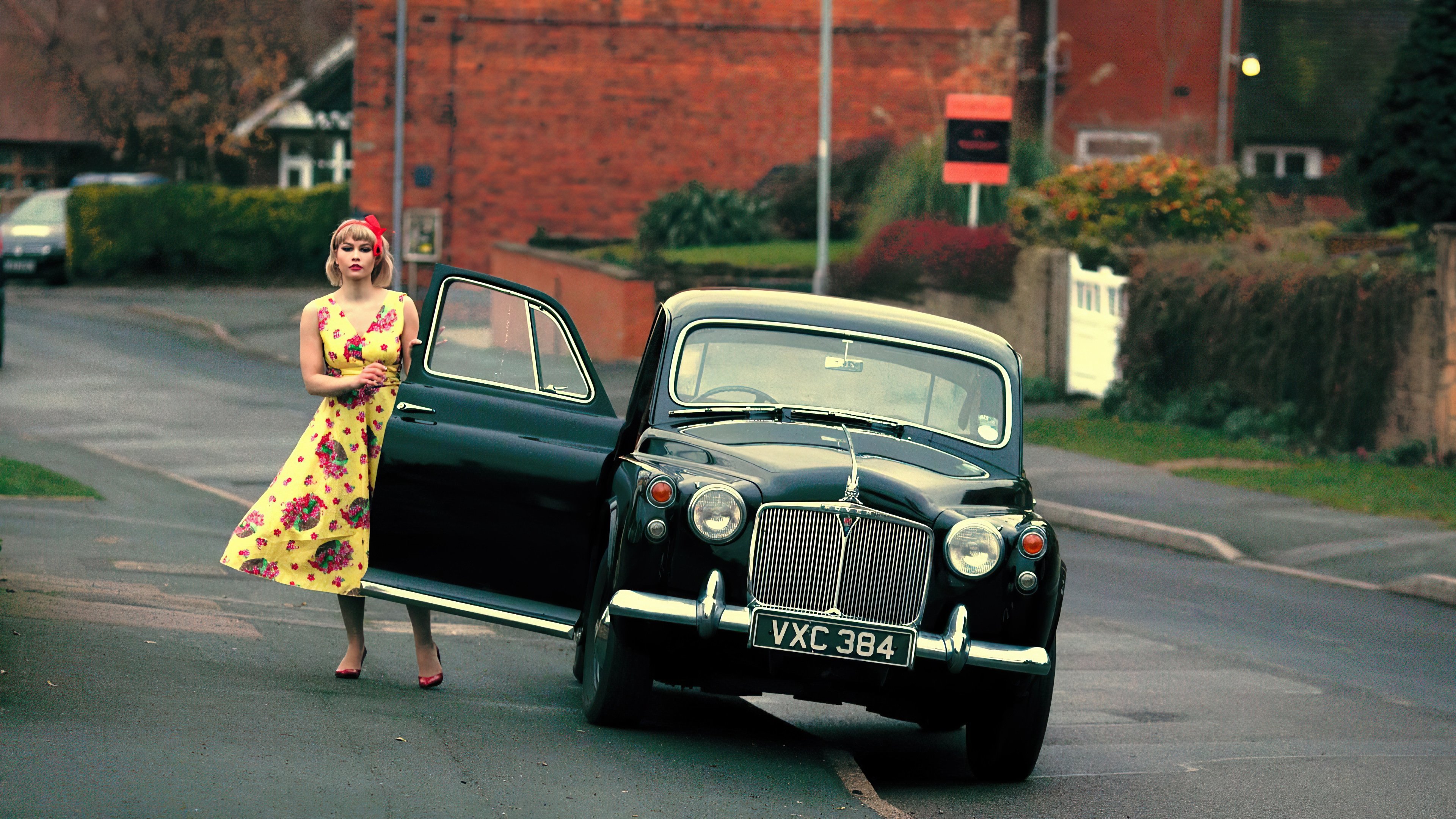 Mr Lonesome Background