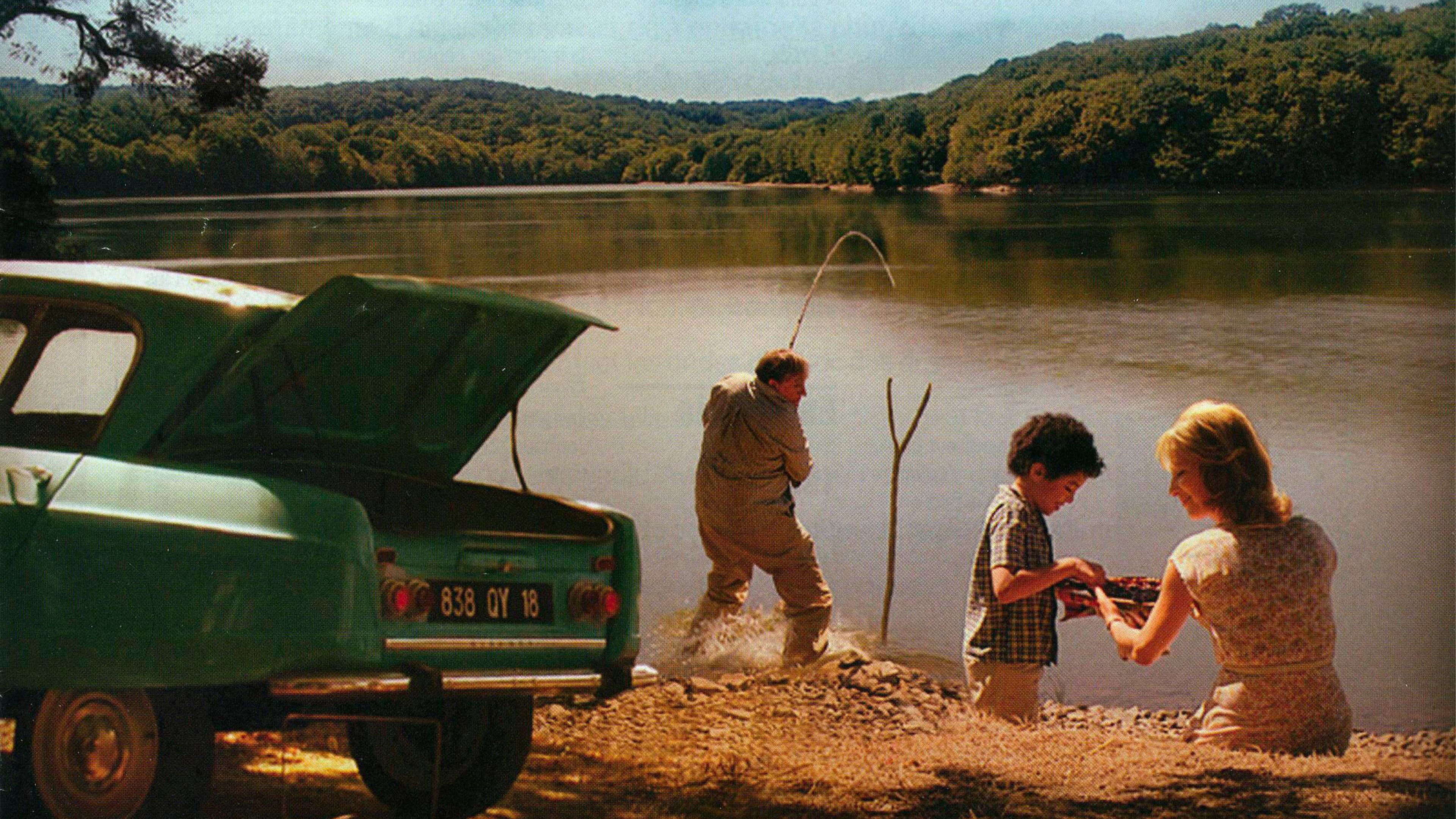 Michou d'Auber Background