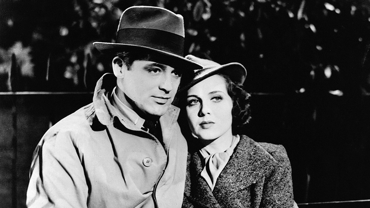 The Amazing Quest of Ernest Bliss Background