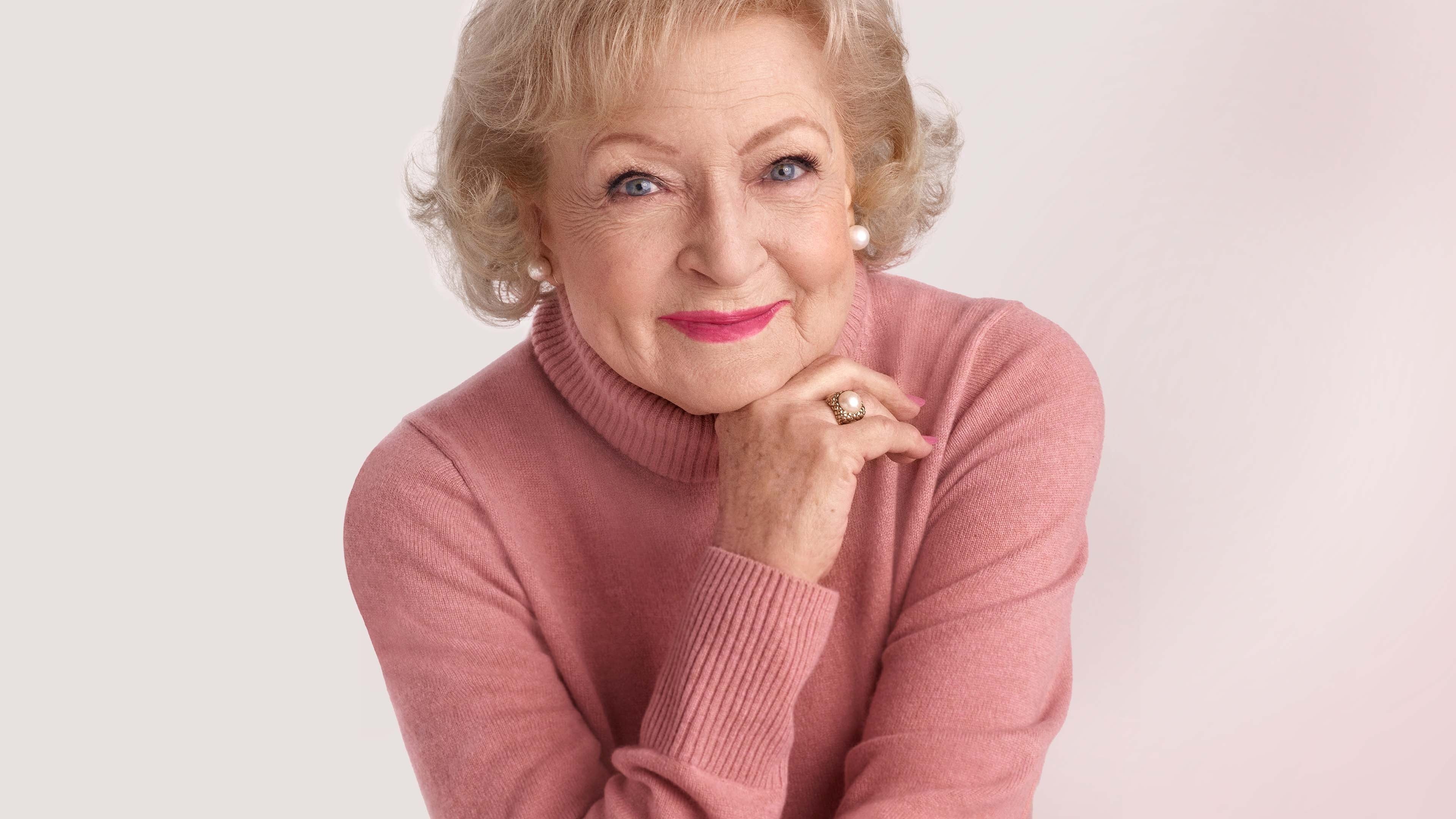 Celebrating Betty White: America's Golden Girl Background