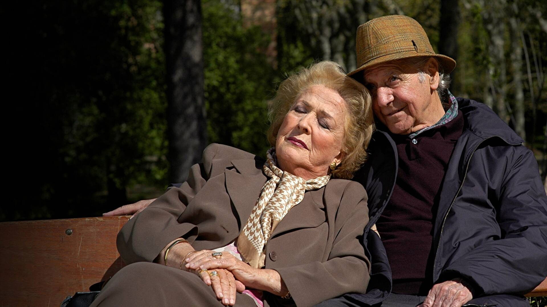 Elsa y Fred Background