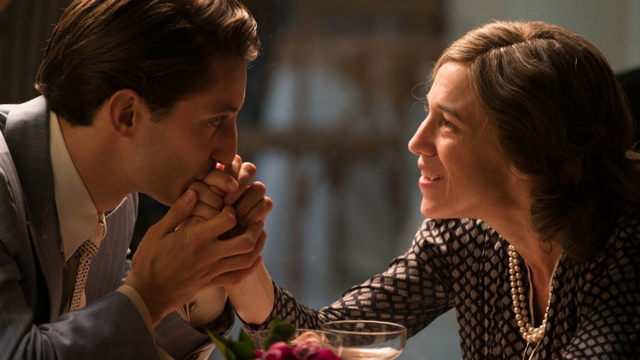 Promise at Dawn Background