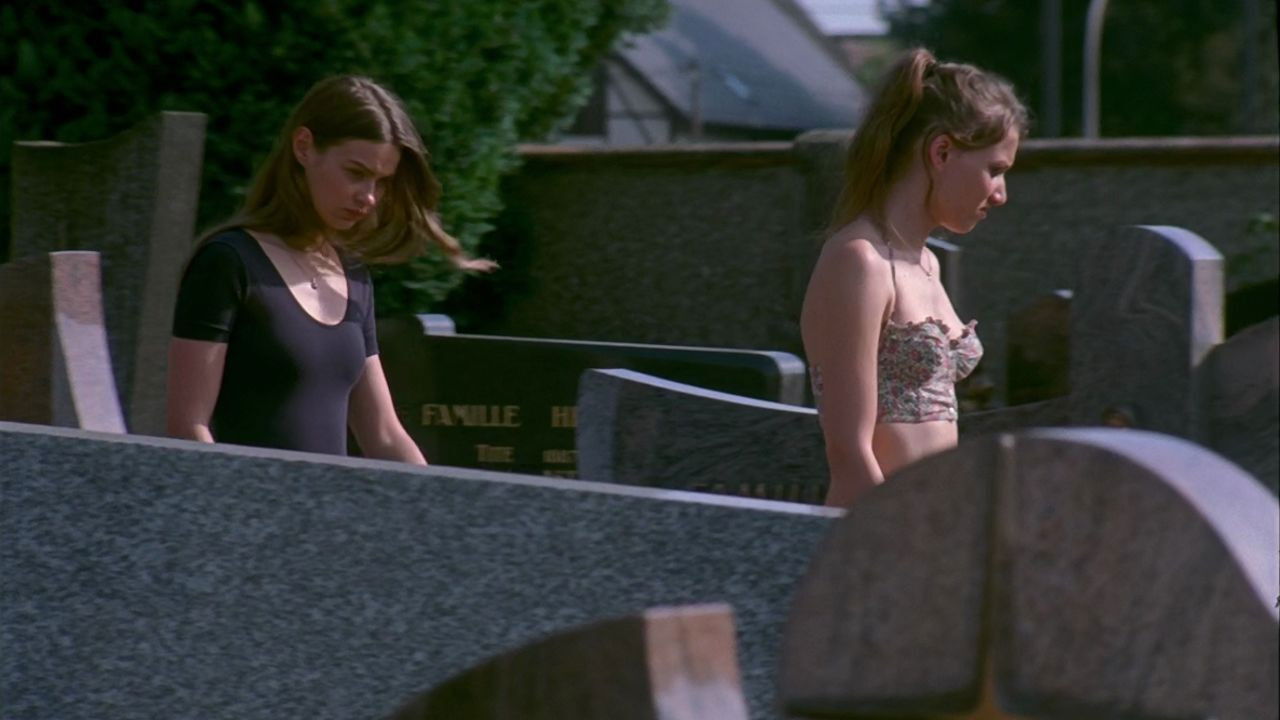 Mercuriales Background