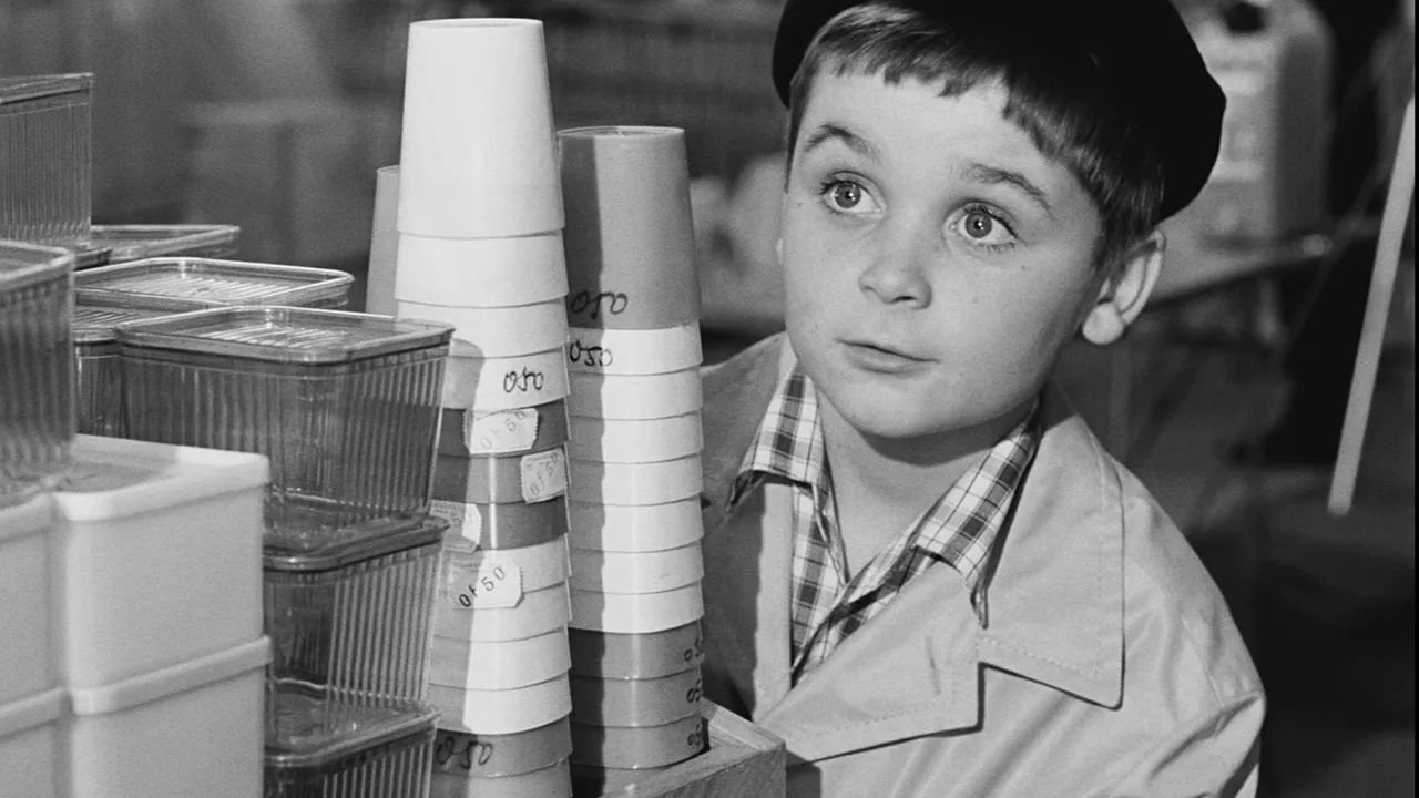 Bebert and the Train Background