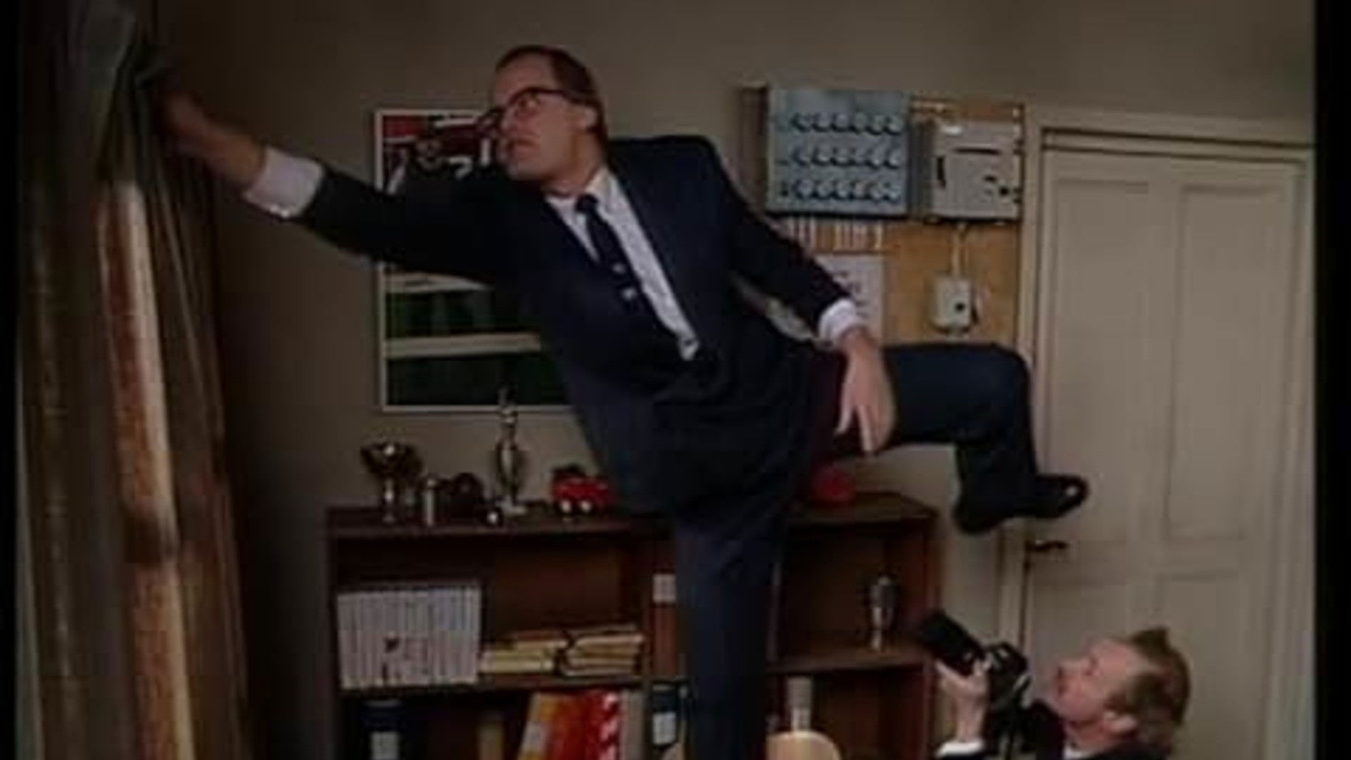 NileCity 105.6 Background