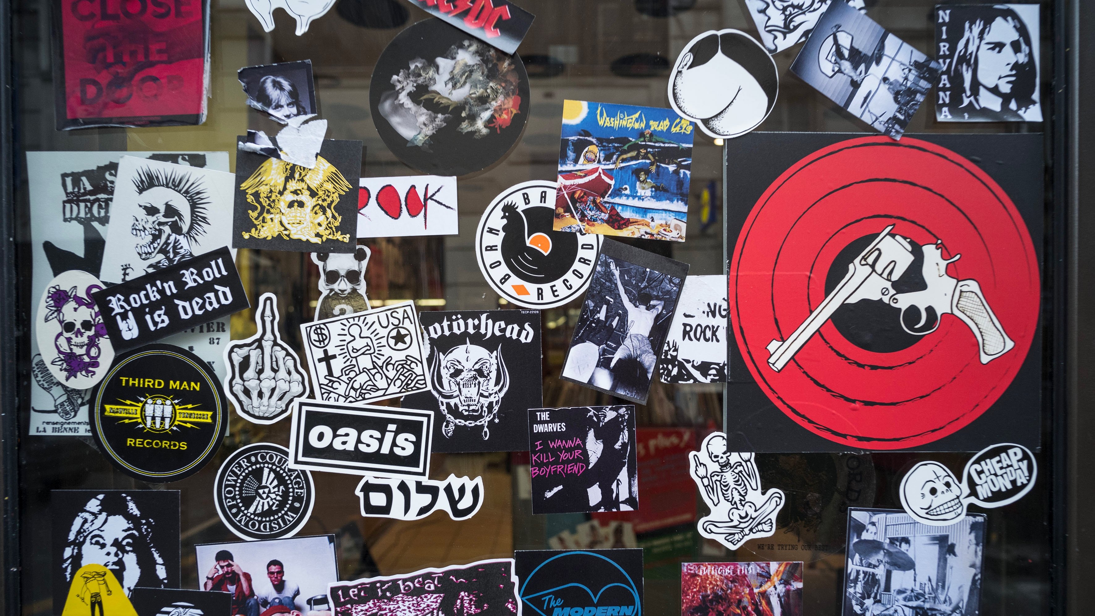 Vernon Subutex Background