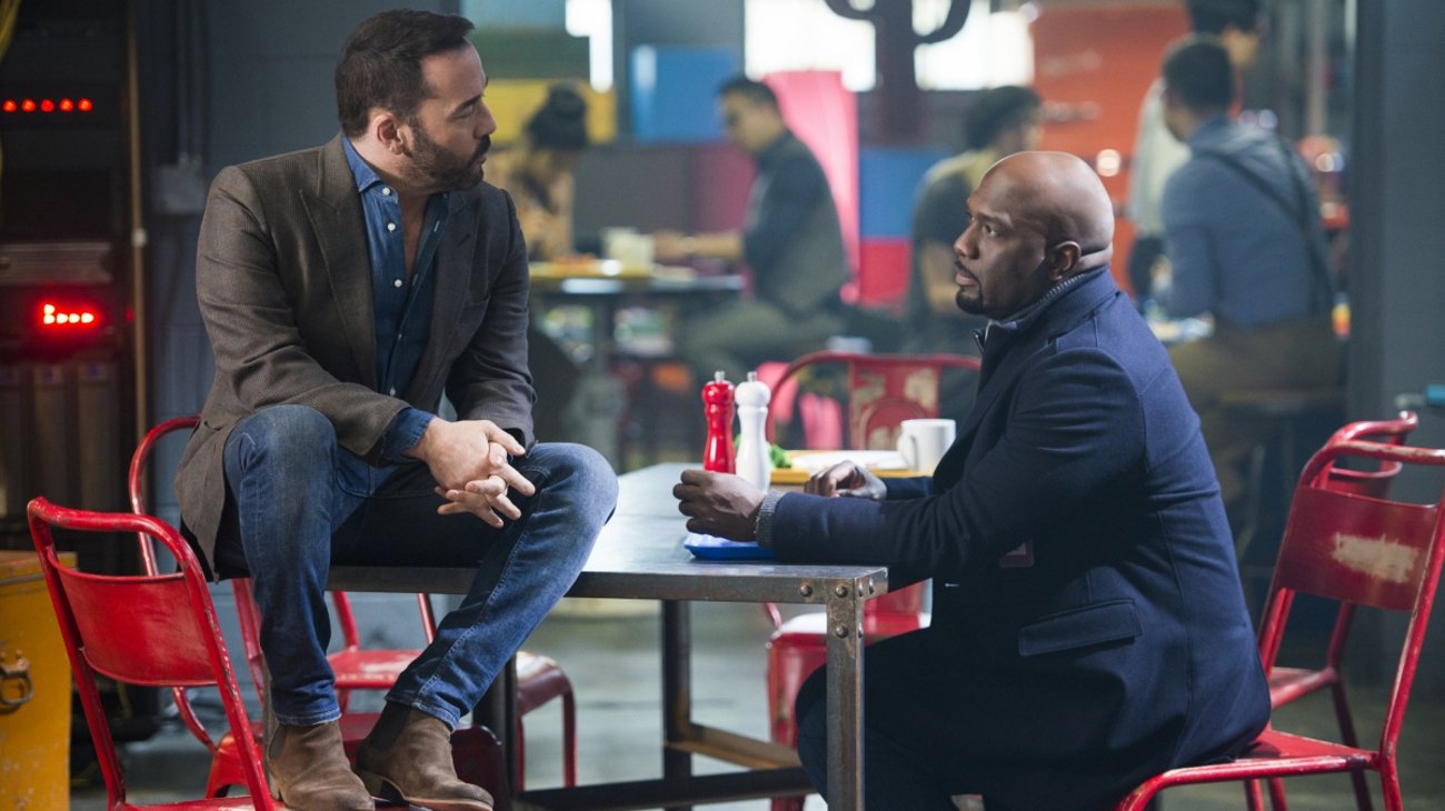 Wisdom of the Crowd Background