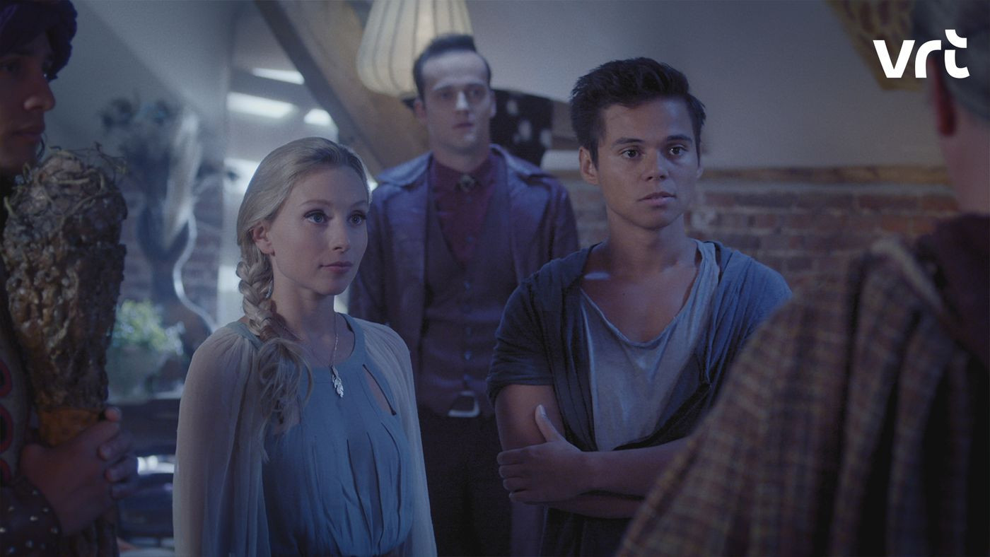 Nachtwacht: De Poort der Zielen Background