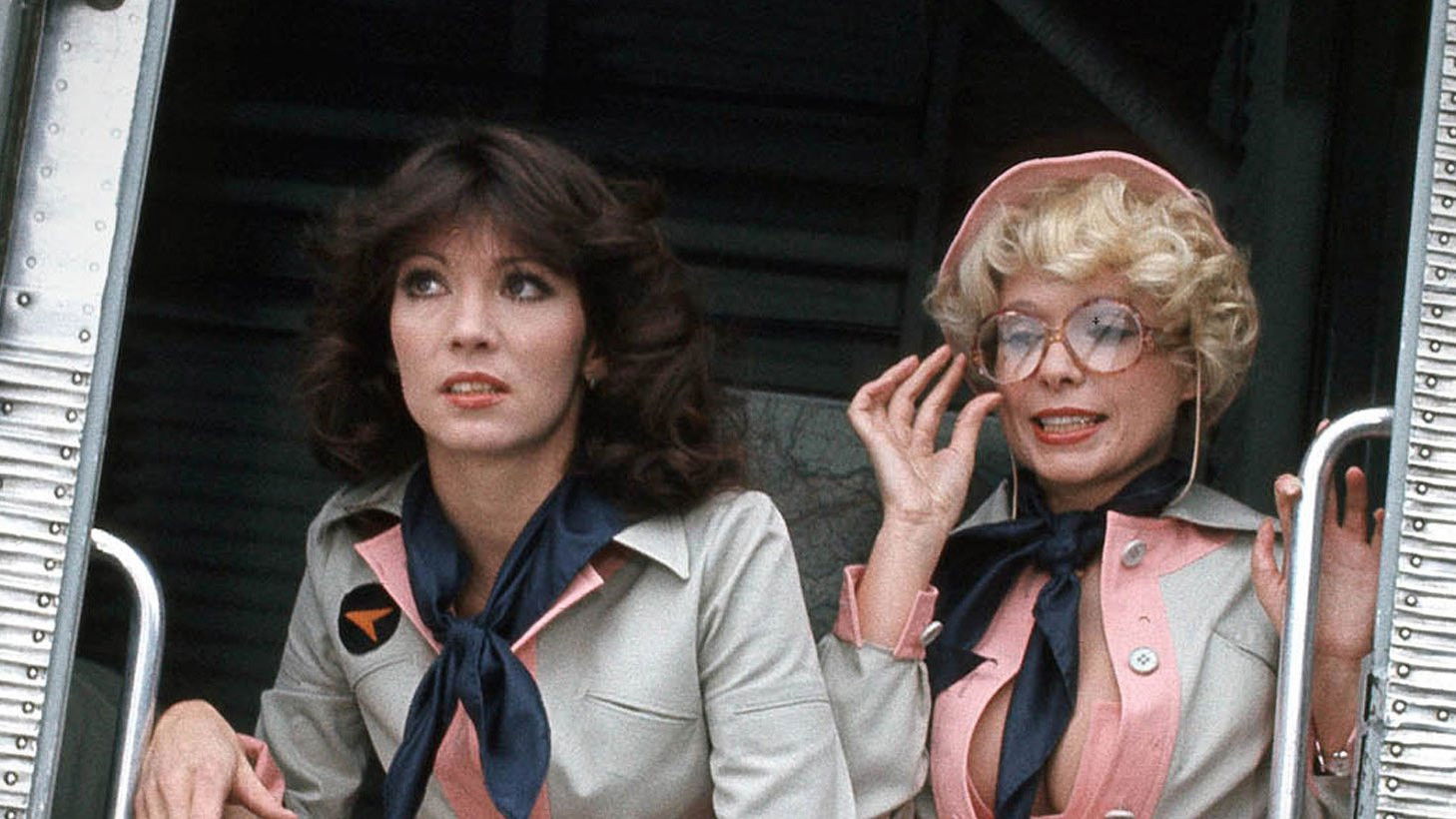 Zwei himmlische Töchter Background