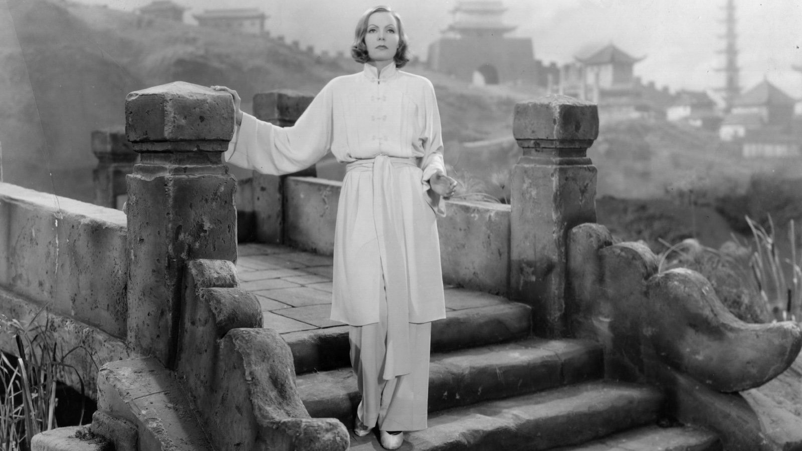 The Painted Veil Background