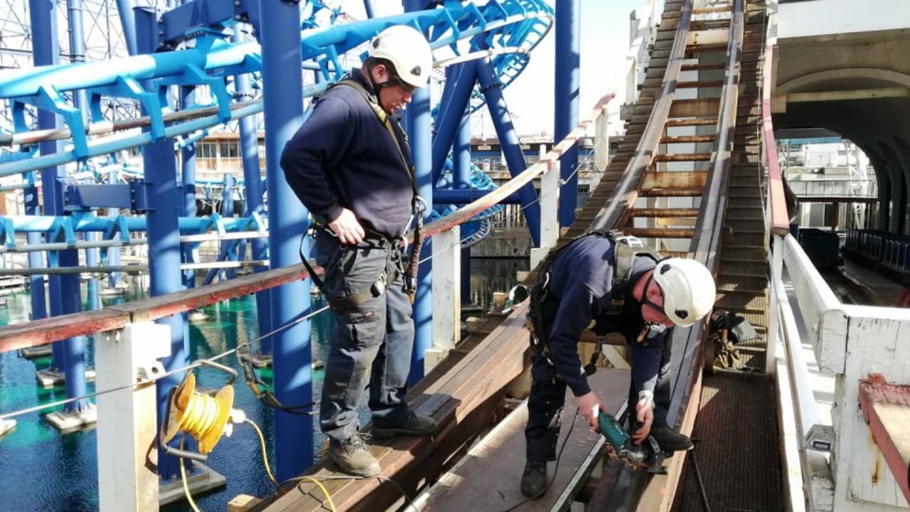 High Maintenance Background