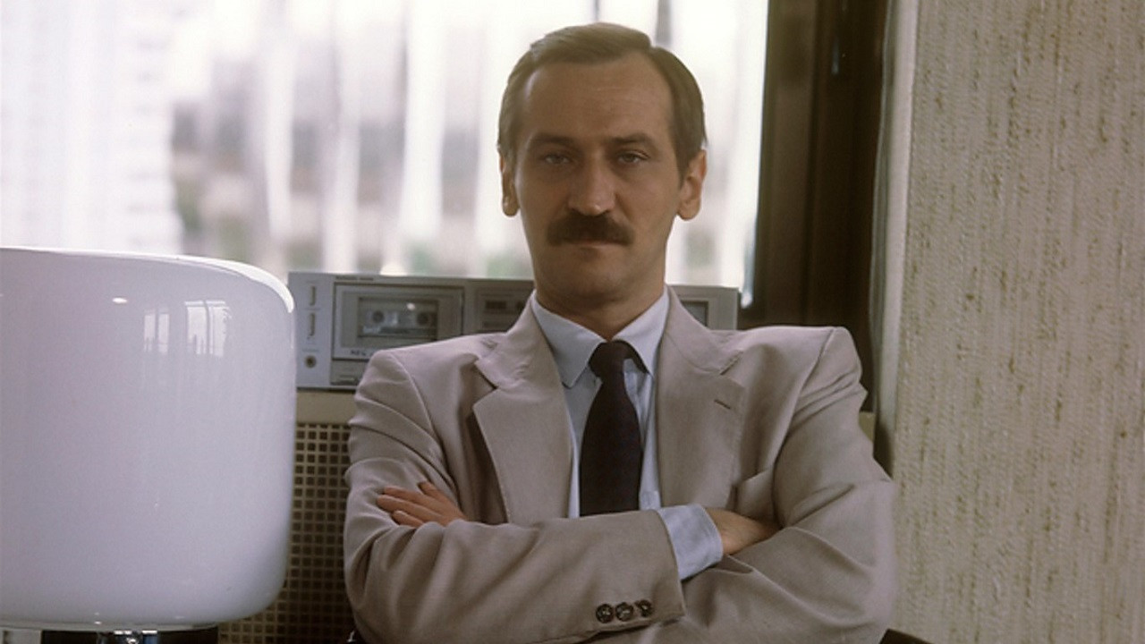 To Remember Background