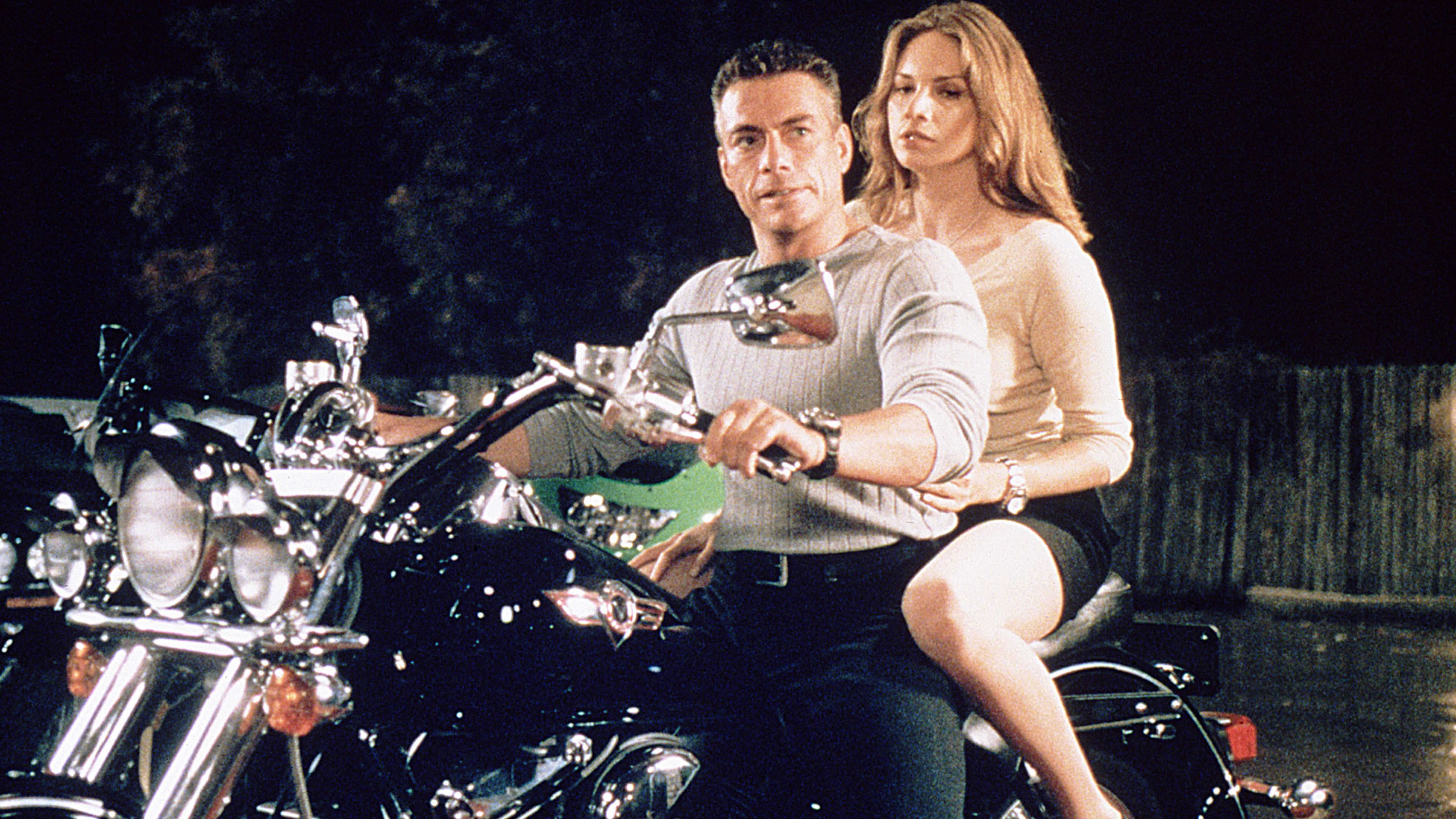 Universal Soldier: The Return Background