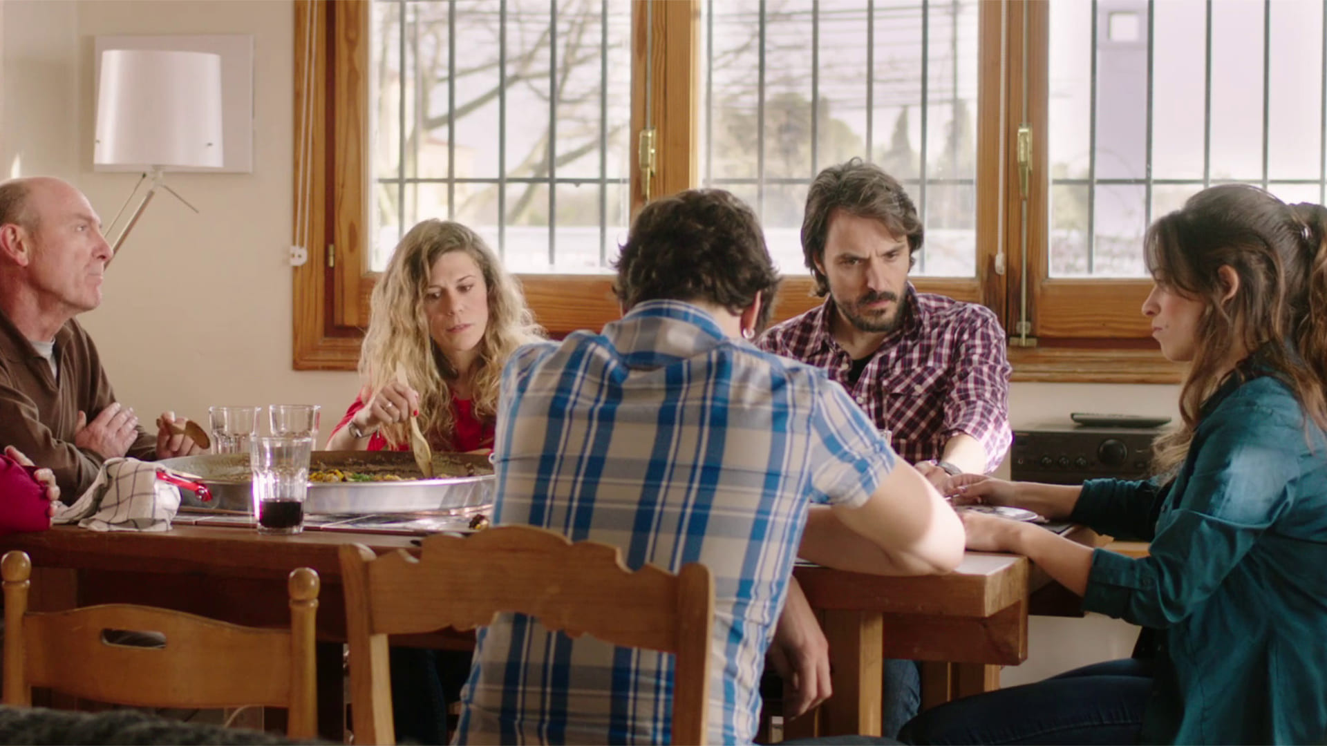 Un domingo cualquiera Background