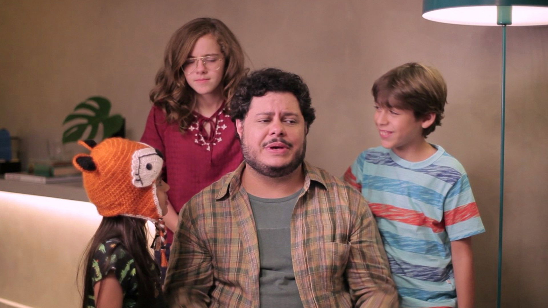 Um Tio Quase Perfeito Background