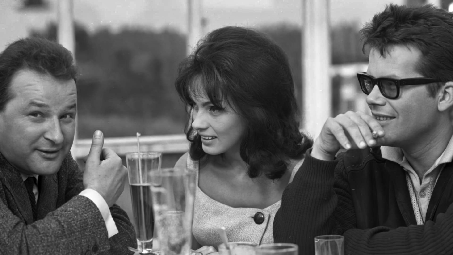 The Criminal and the Lady Background