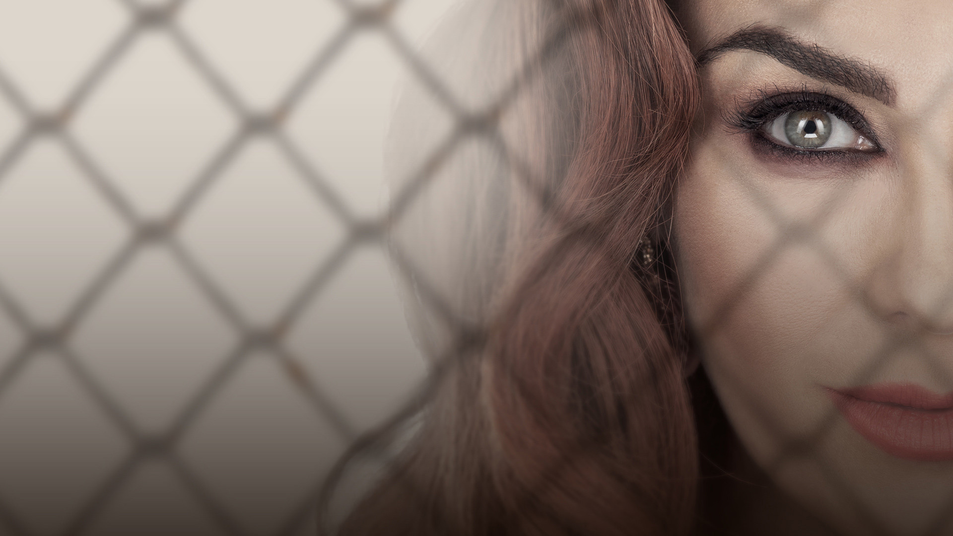 La Madrastra Background