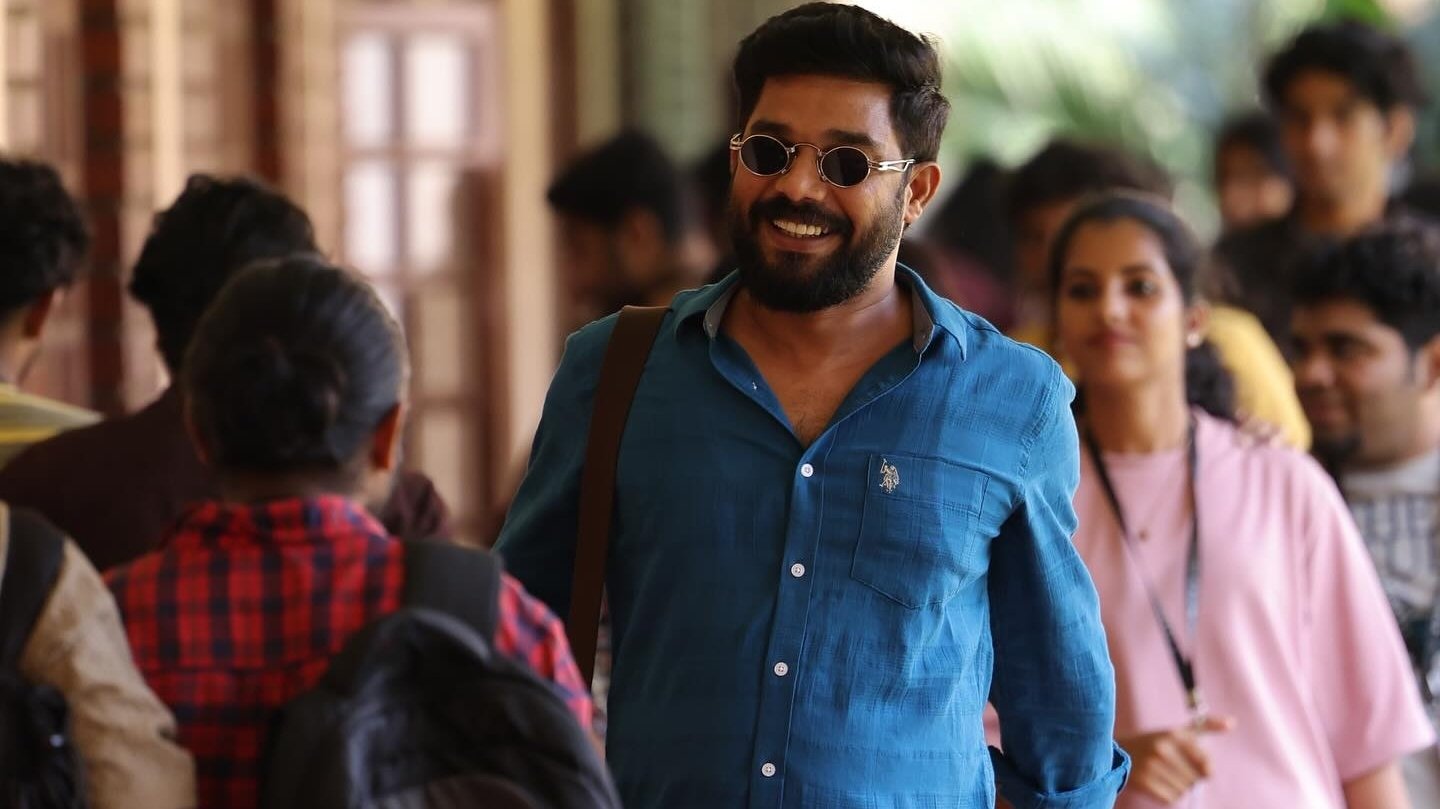 Padakkalam Background