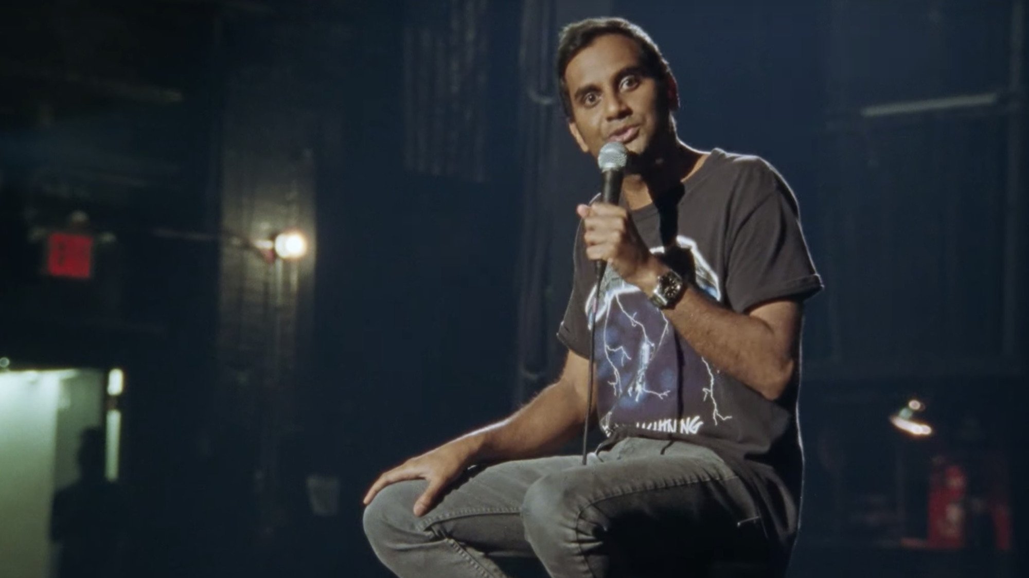 Aziz Ansari: Right Now Background