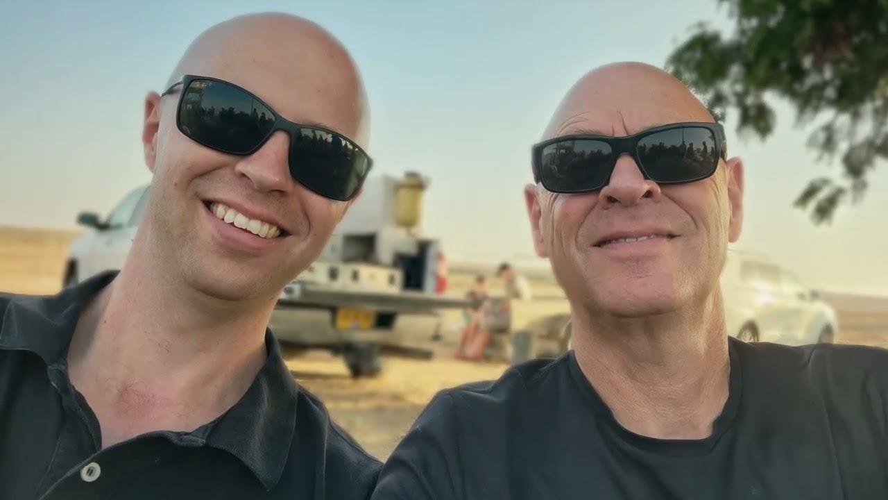 The Road Between Us: The Ultimate Rescue Background