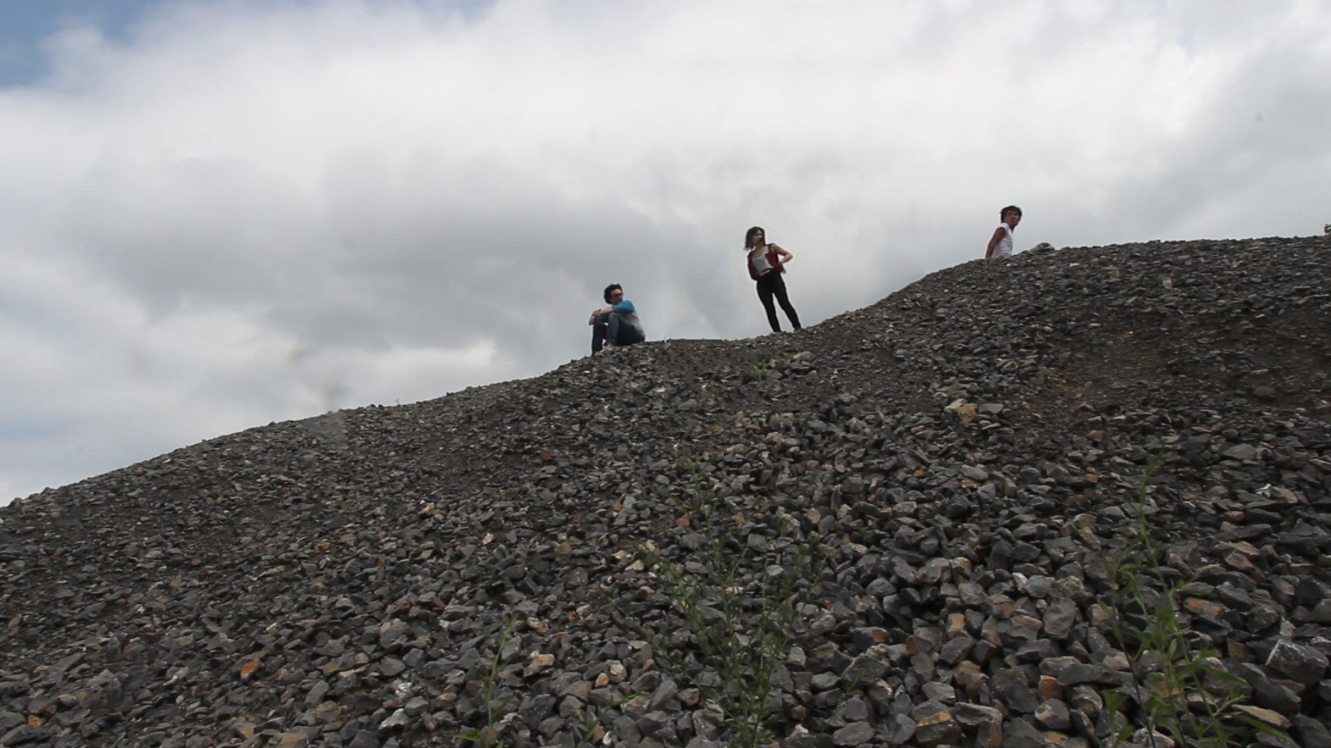 Open Doom Crescendo Background