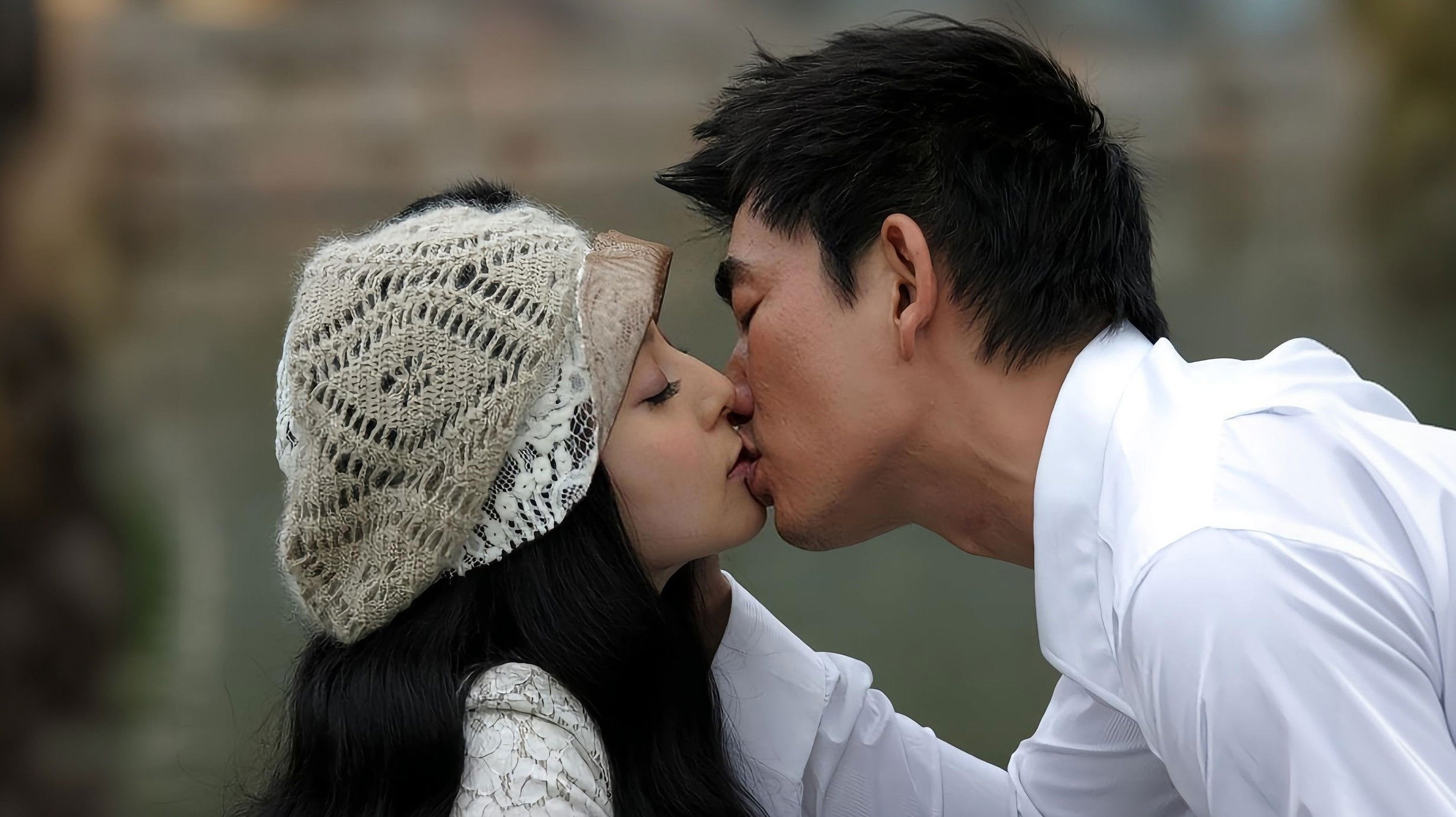 The Contract Lover Background