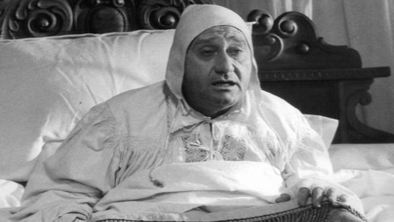 Hypochondriac Background