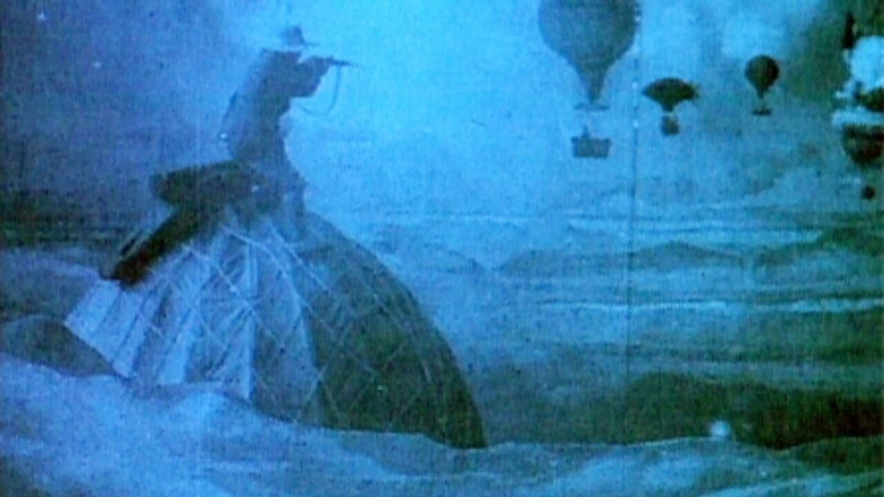 The Extraordinary Adventures of Saturnino Farandola Background