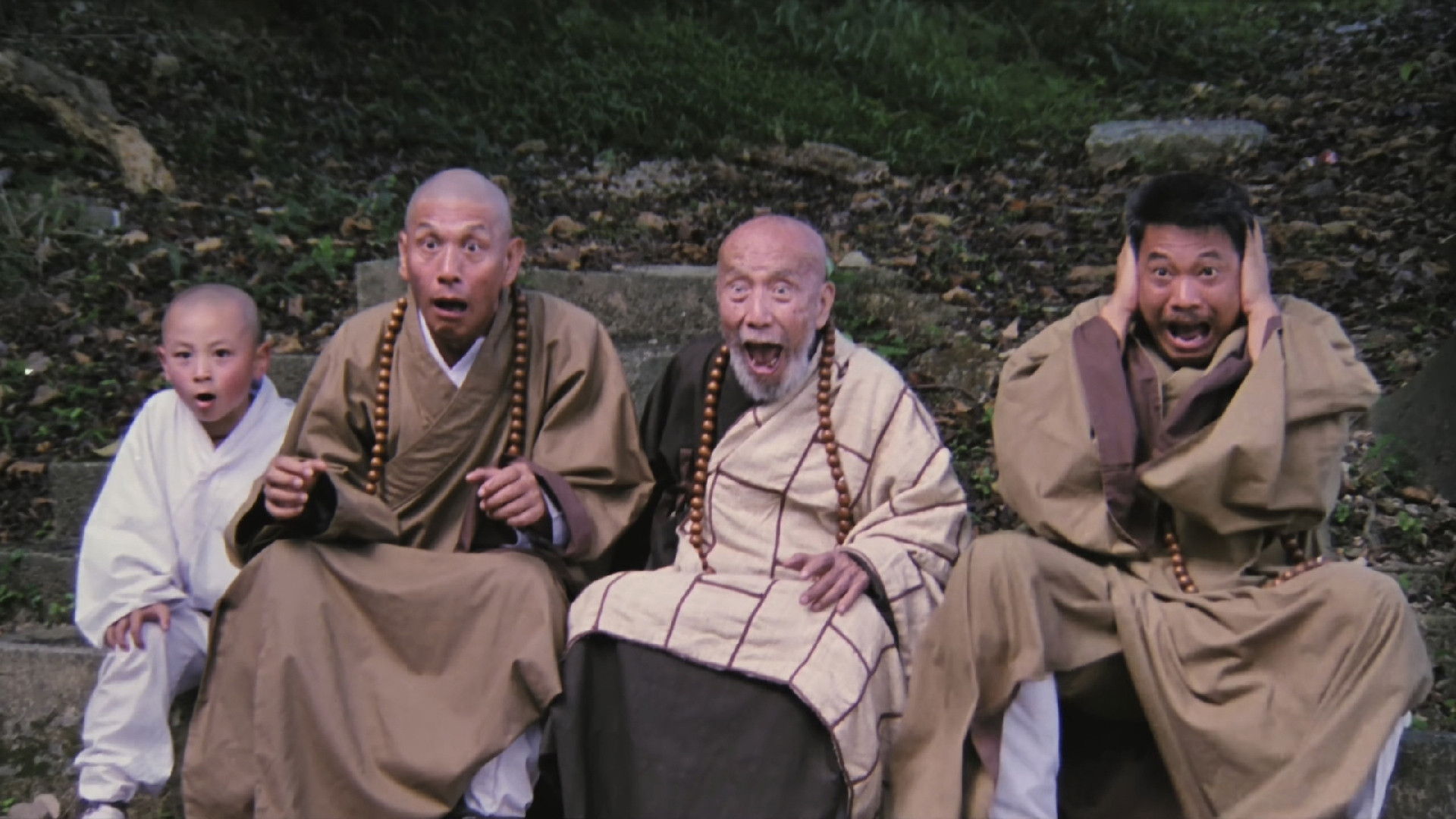 Super Mischieves Background