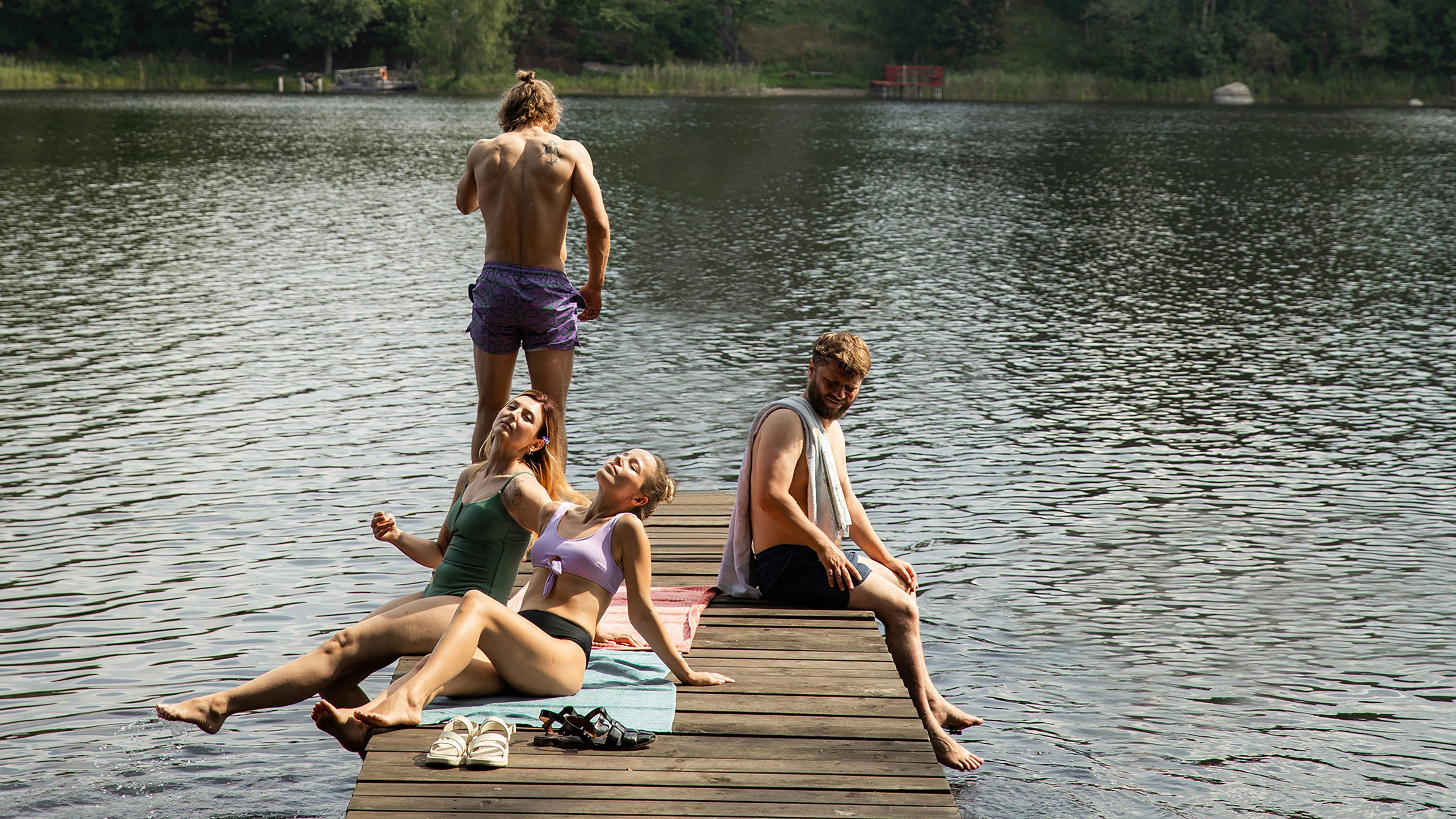 Drowning Dry Background