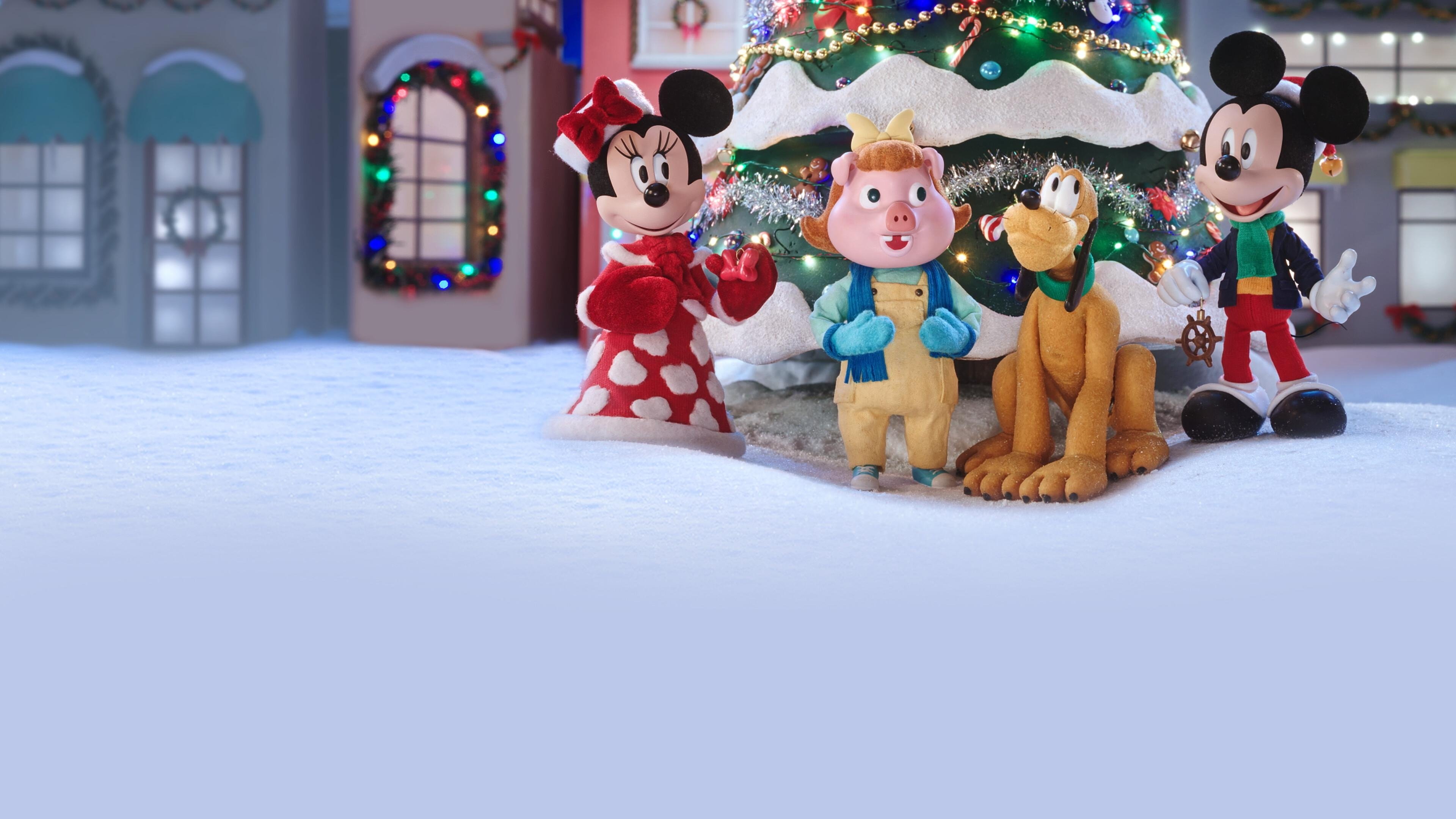 Mickey and Minnie's Christmas Carols Background