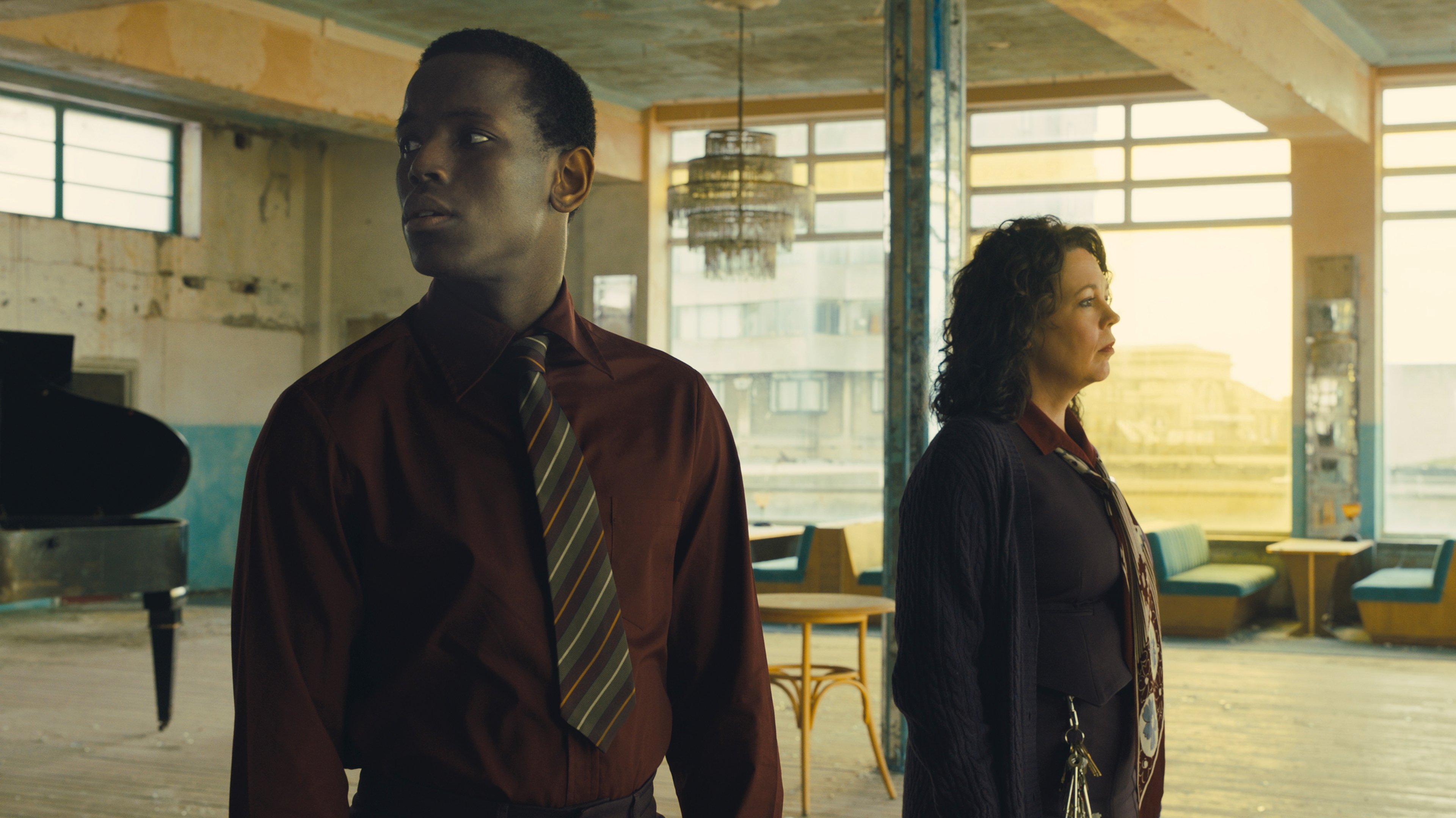 Empire of Light Background