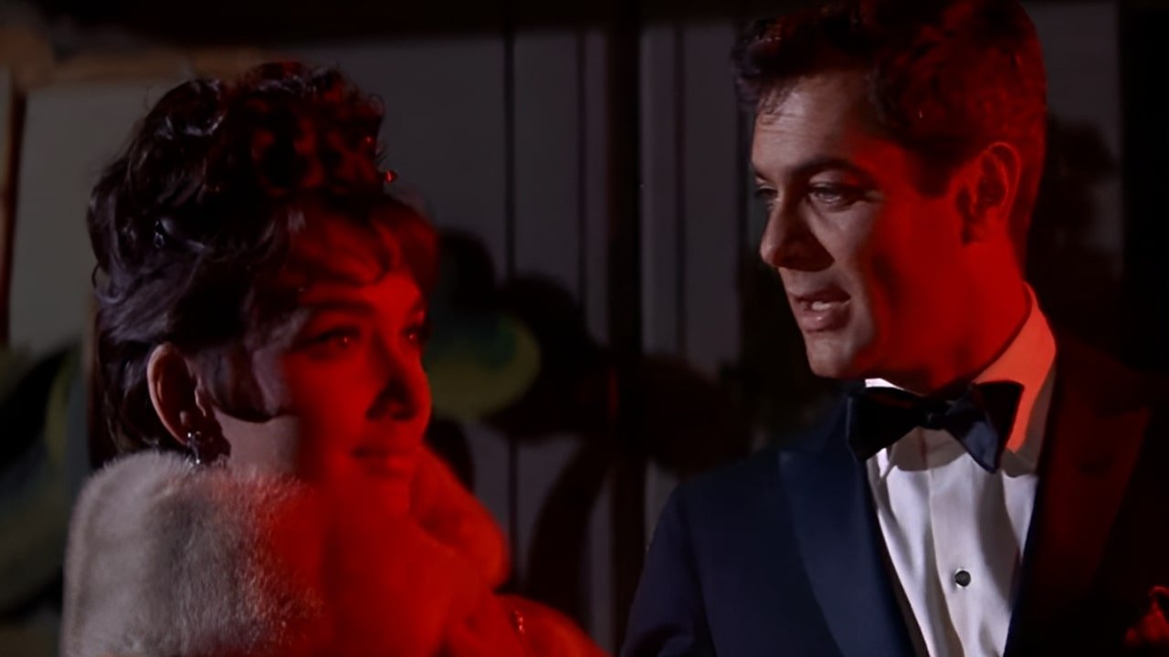 40 Pounds of Trouble Background