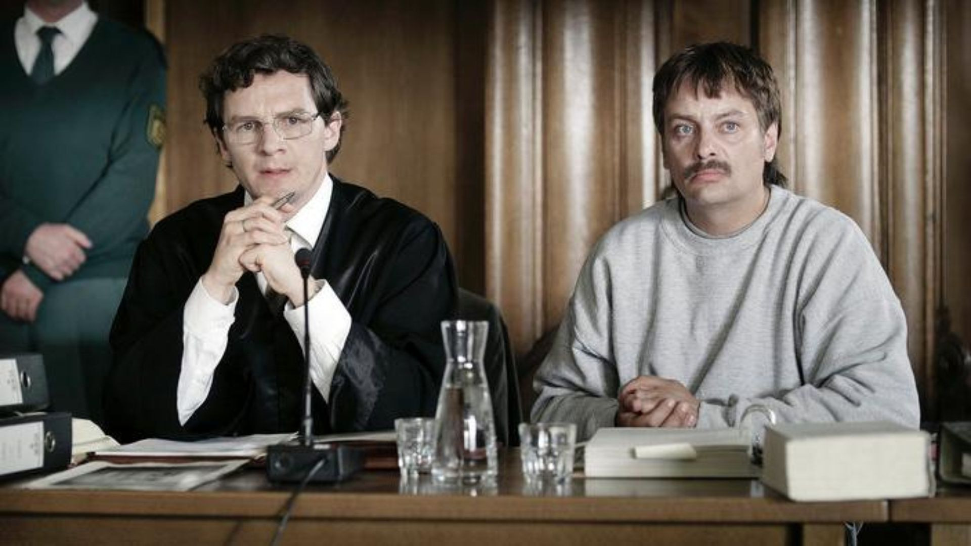 Unter Anklage: Der Fall Harry Wörz Background