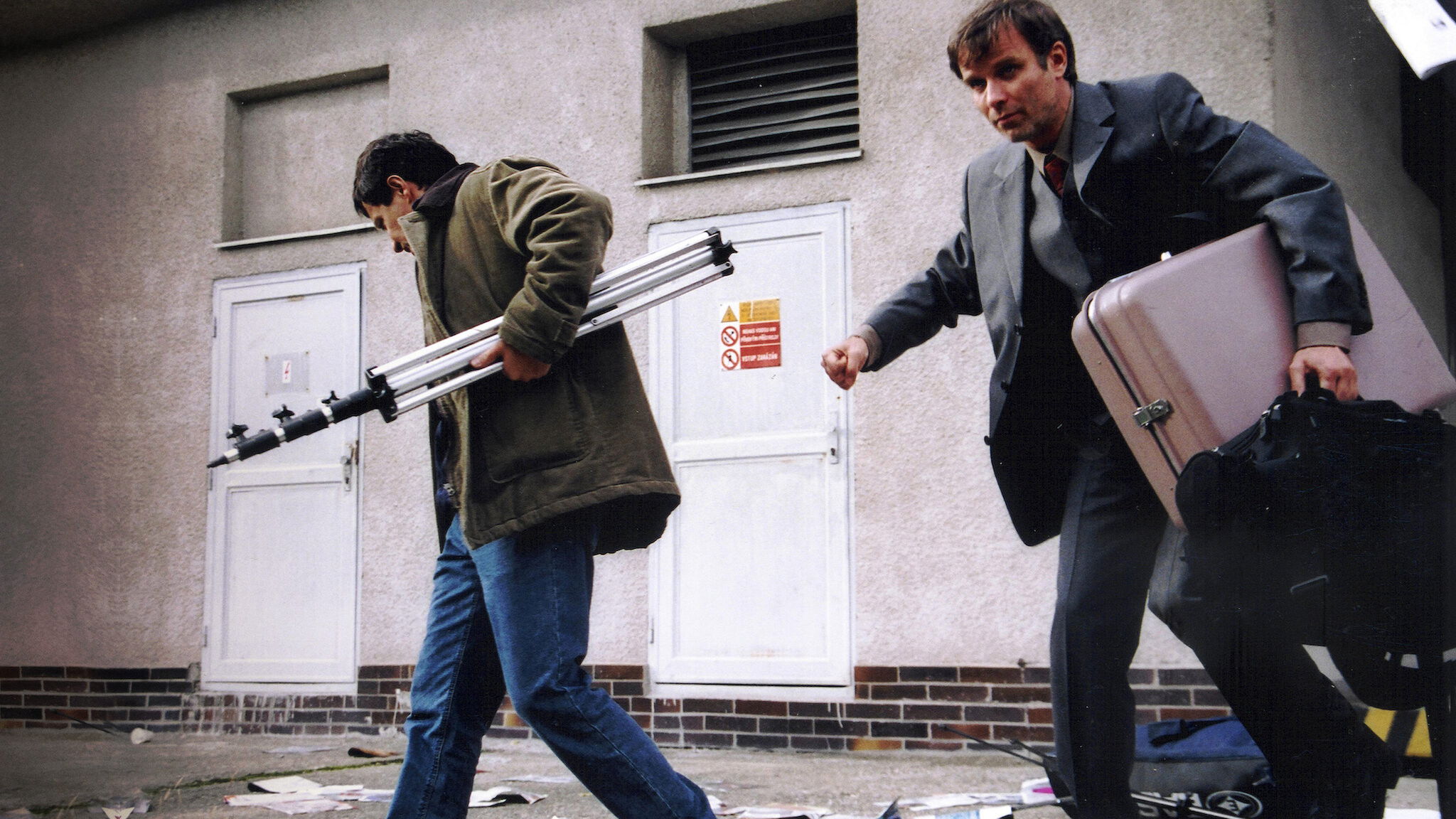 The Poets Never Lose Hope Background